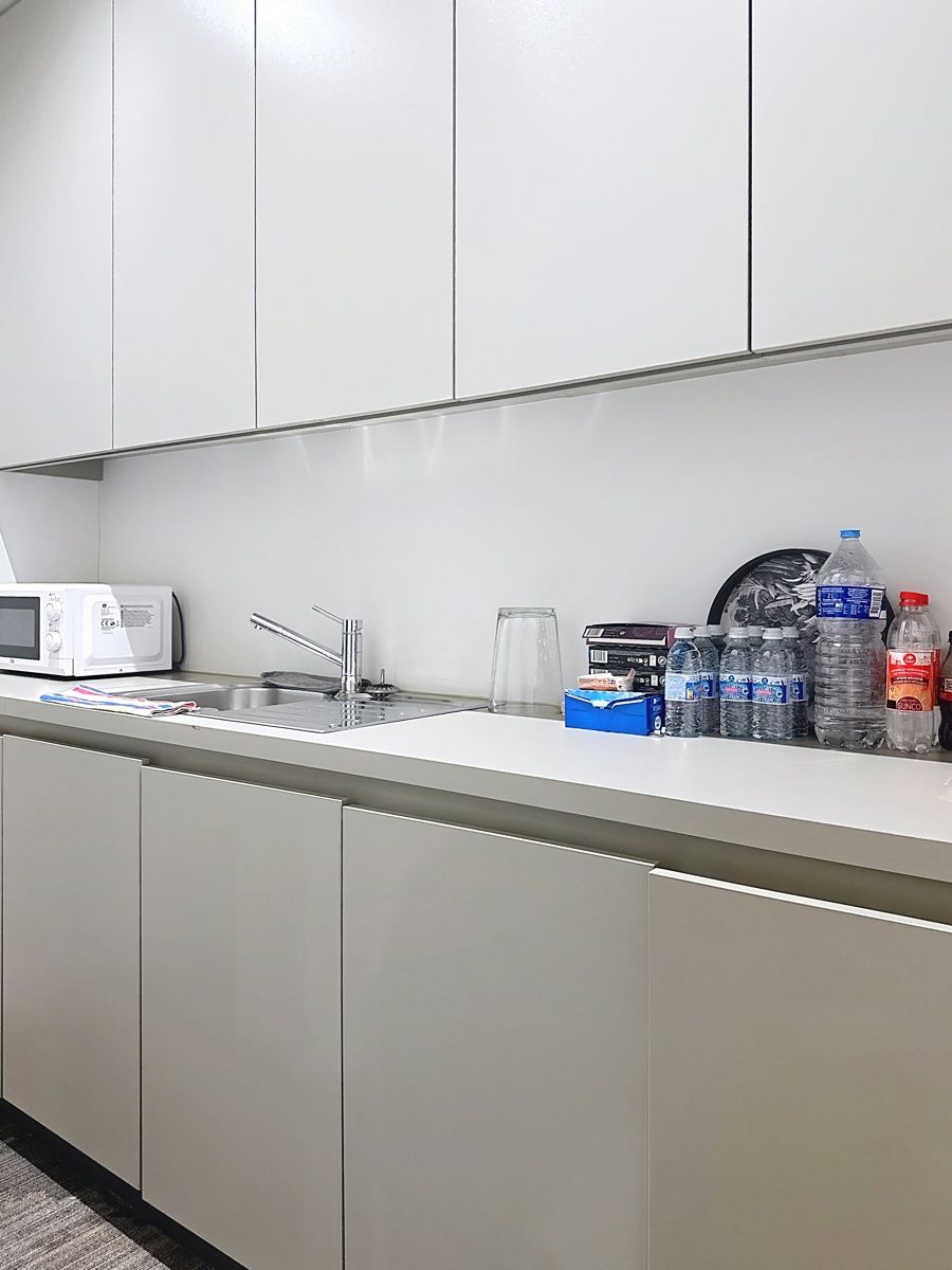 Centraal gelegen handelsruimte in levendig Aartselaar foto 20