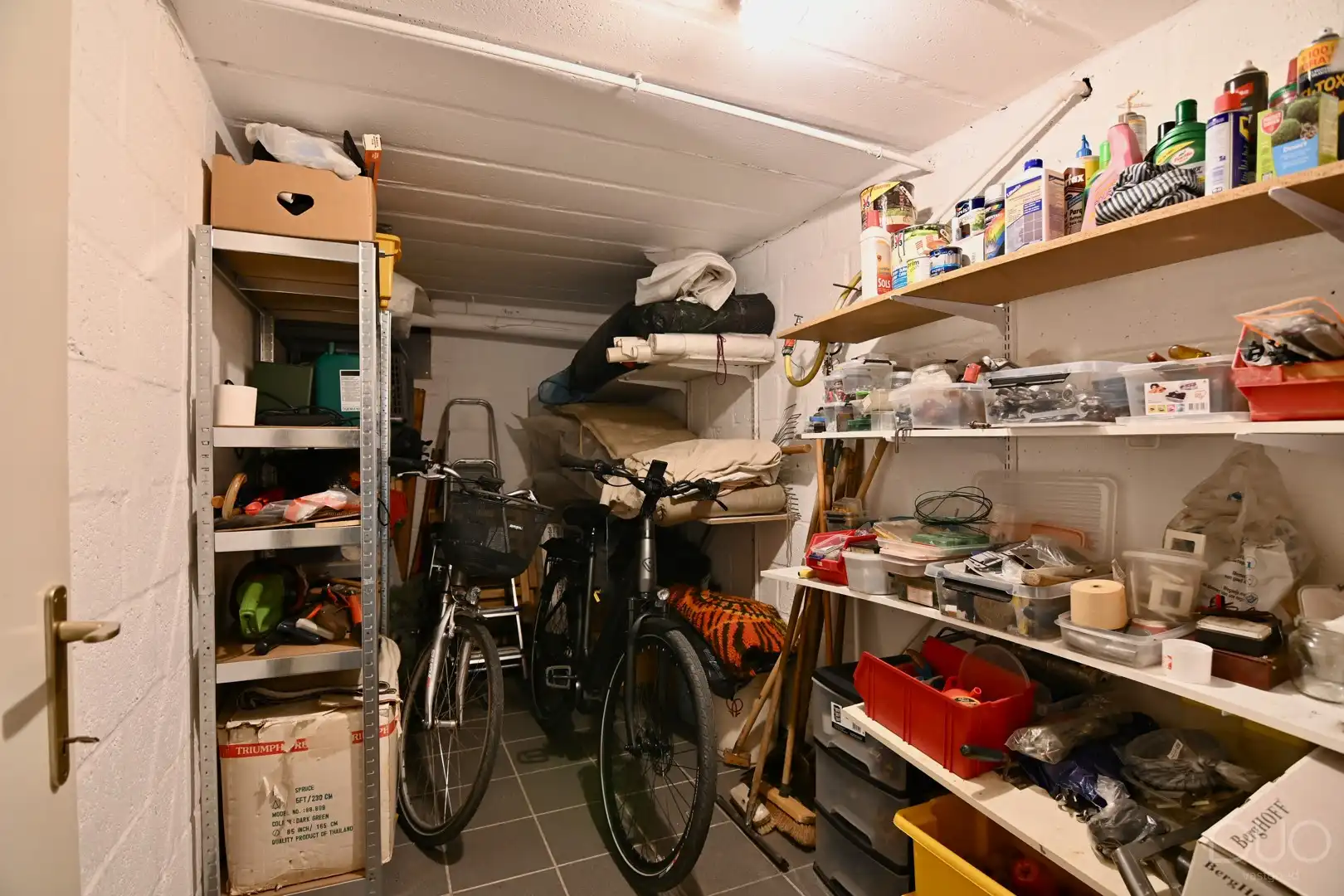 Ruim en luxueus afgewerkt 3-slaapkamerappartement (155 m²) met privé-inkom, kelder en garage in Heers foto 26