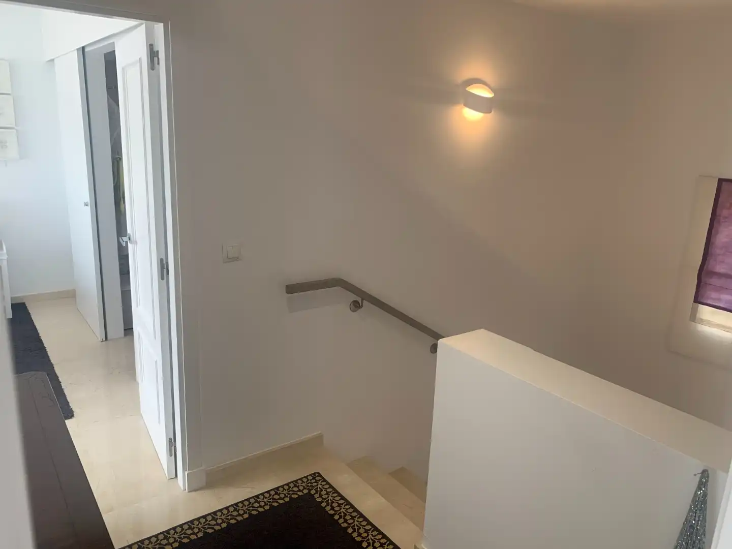 Gezellige duplex met zicht over de Nueva Andalucia vallei naar de Middellandse zee. foto 32