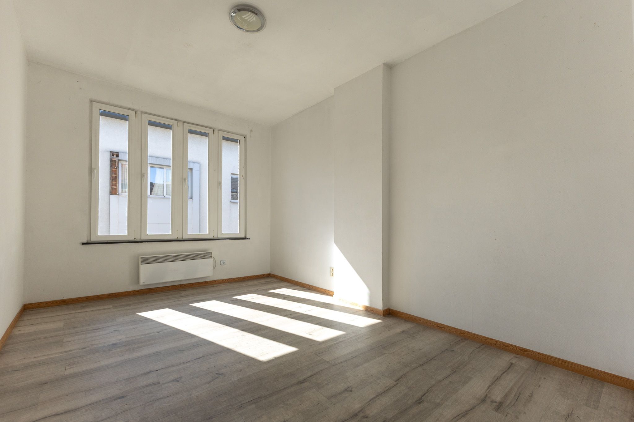 Aalst – Handelspand met woonst foto 7