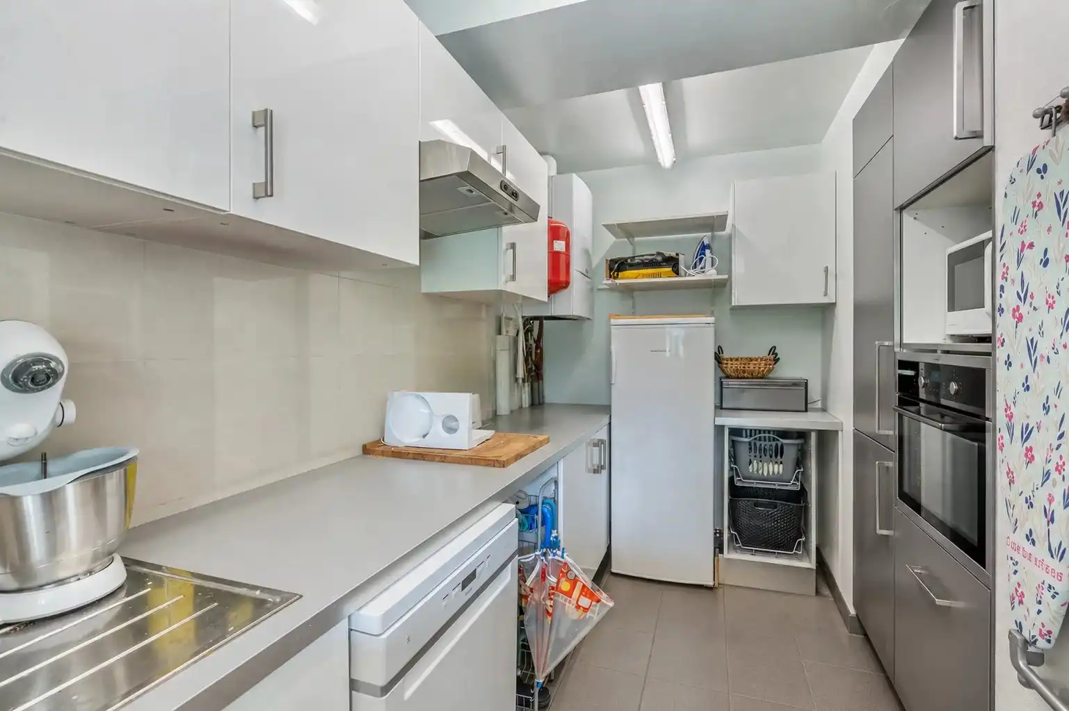 Ruime gezinswoning met 4 slaapkamers te Stal foto 7