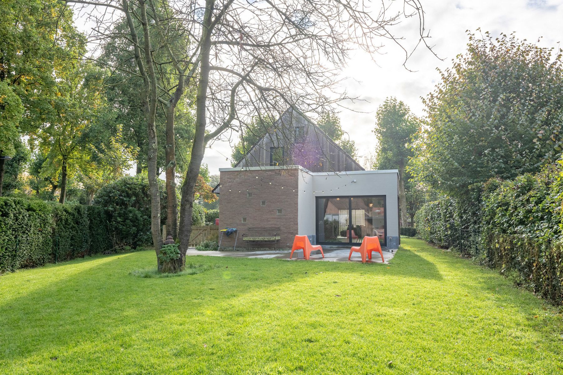 Moderne villa met ruimte, licht en luxe op toplocatie! foto 2