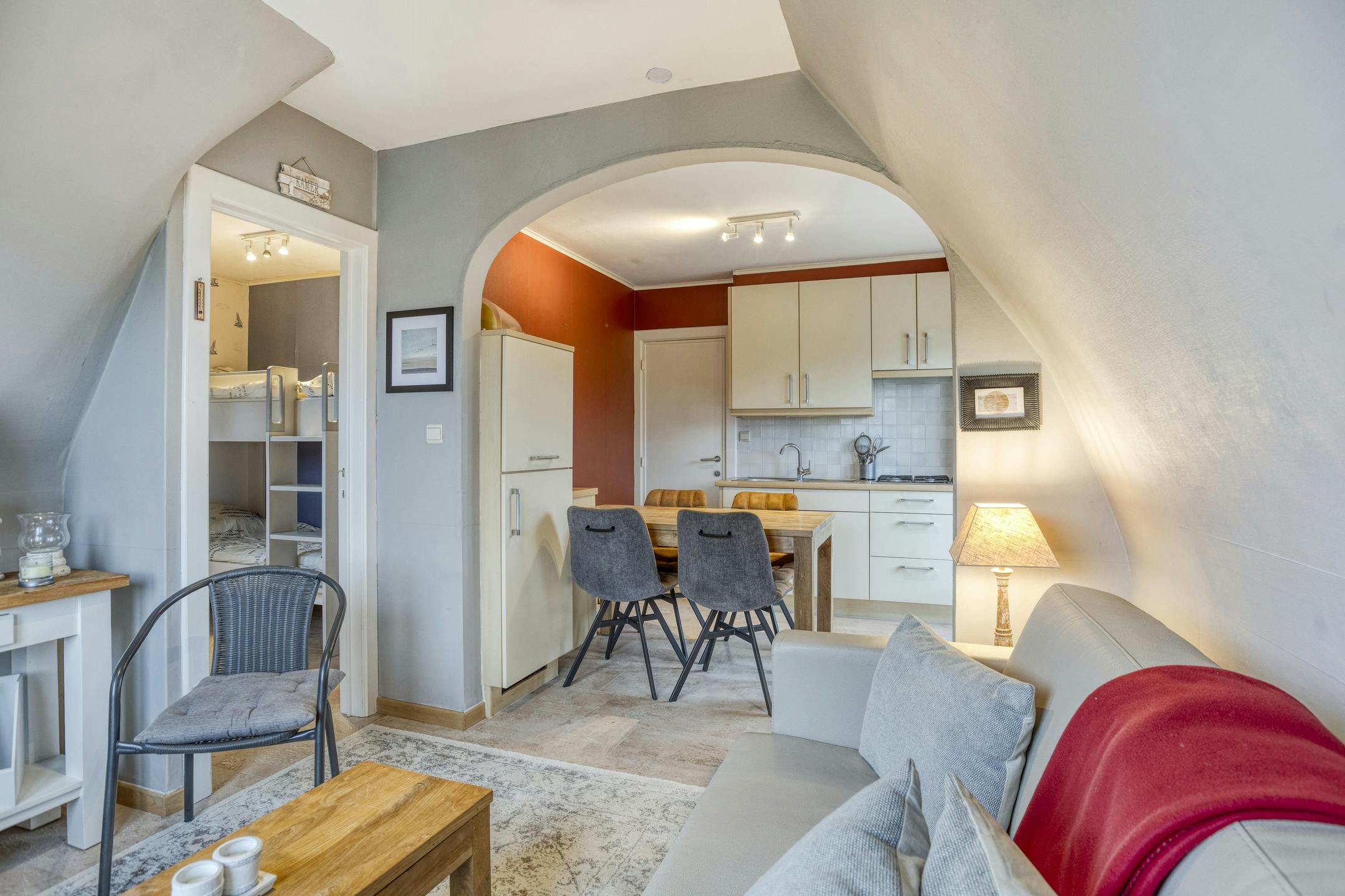 Appartement te koop vlak bij de Houtsaegerduinen te De Panne foto 2