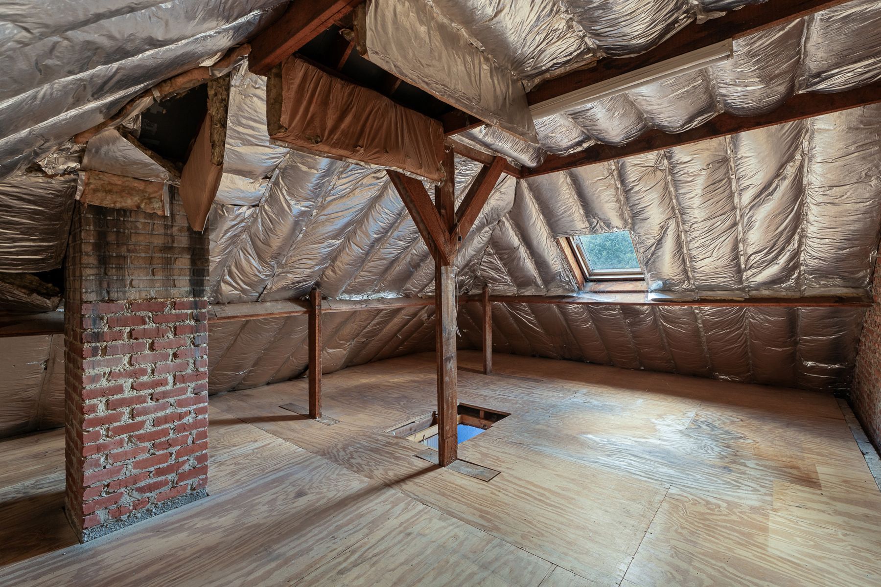 Te renoveren, halfopen, bebouwing met tal van mogelijkheden foto 19