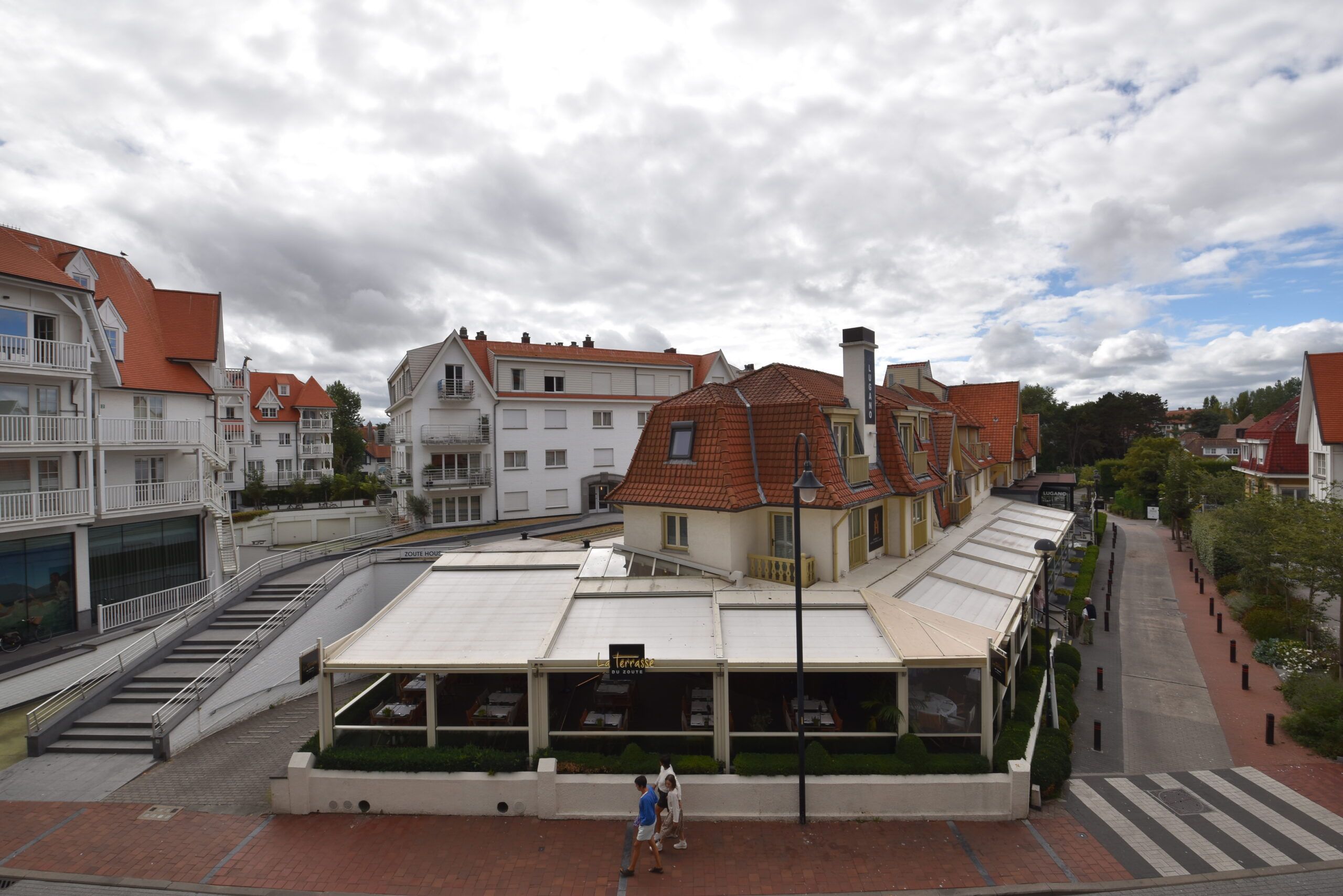 APPARTEMENT (1 SLPK) OP TOPLIGGING IN KNOKKE foto 12