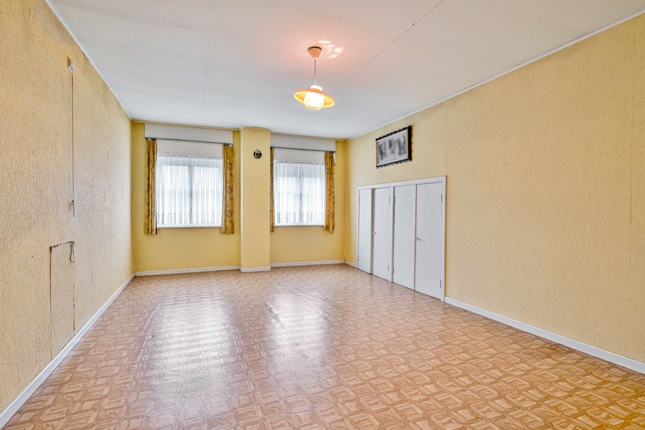 Landelijke woning op een perceel van 15 are 10ca foto 8