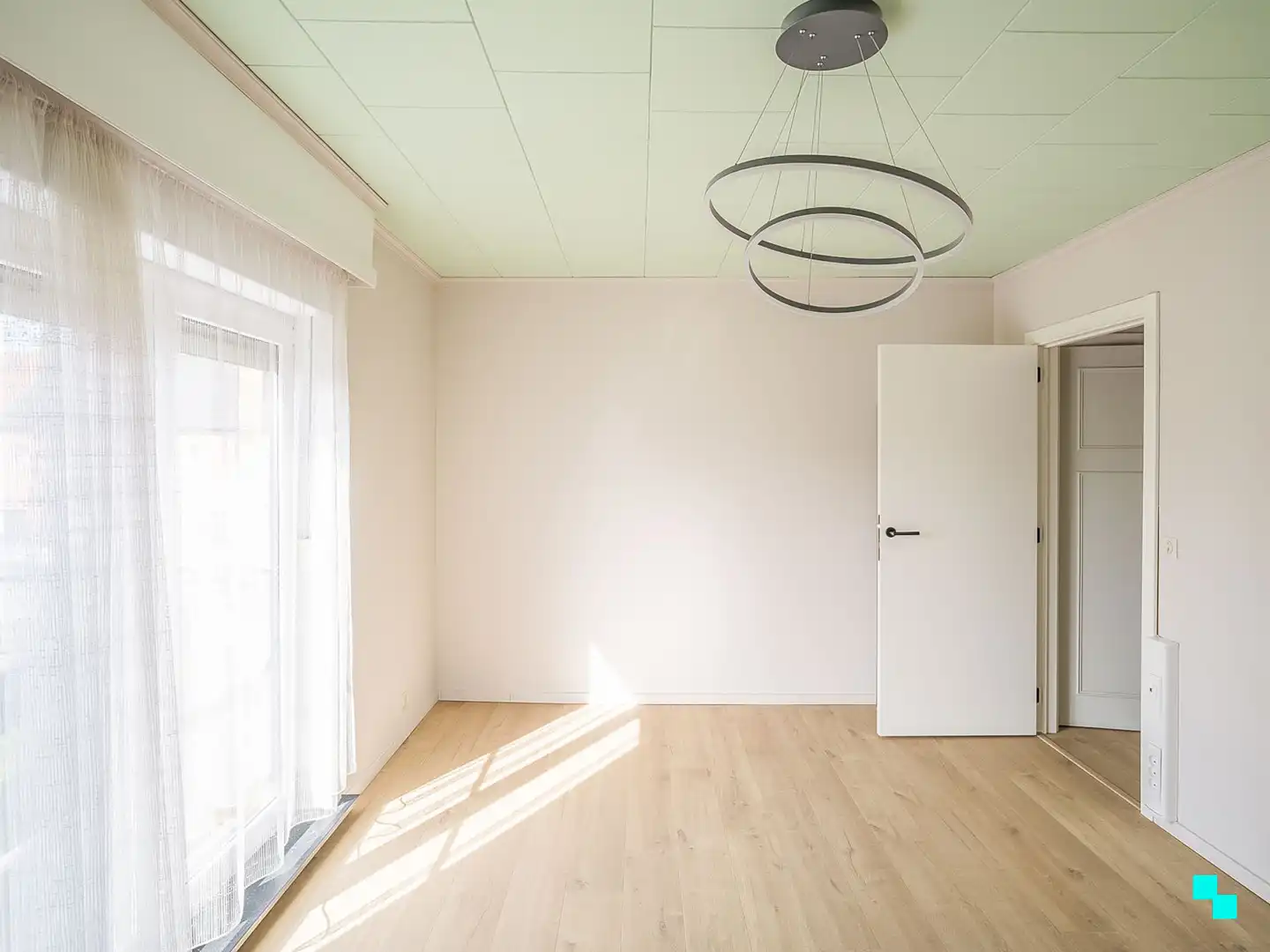 Charmante halfopenwoning met drie slaapkamers te Wetteren ten Ede foto 16