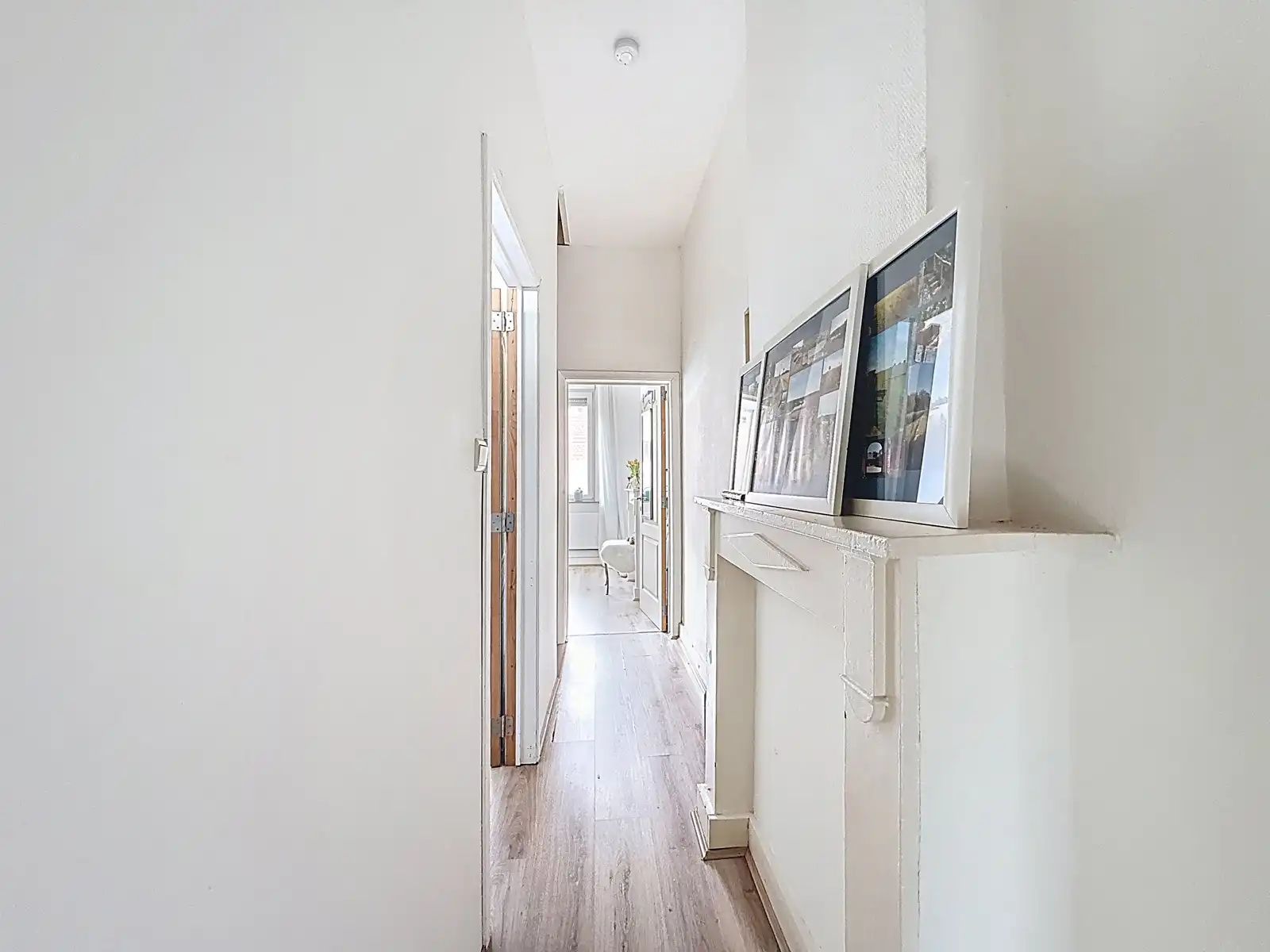 Charmante woning met 2 (3de mogelijk) slpks + koer foto 9