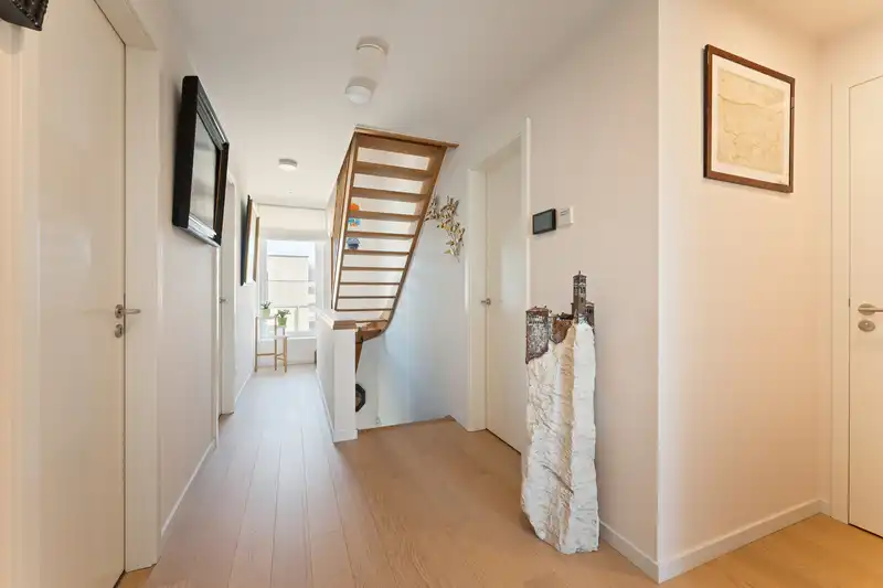 Roeselare - Energiezuinige woning met 5 slaapkamers foto 9
