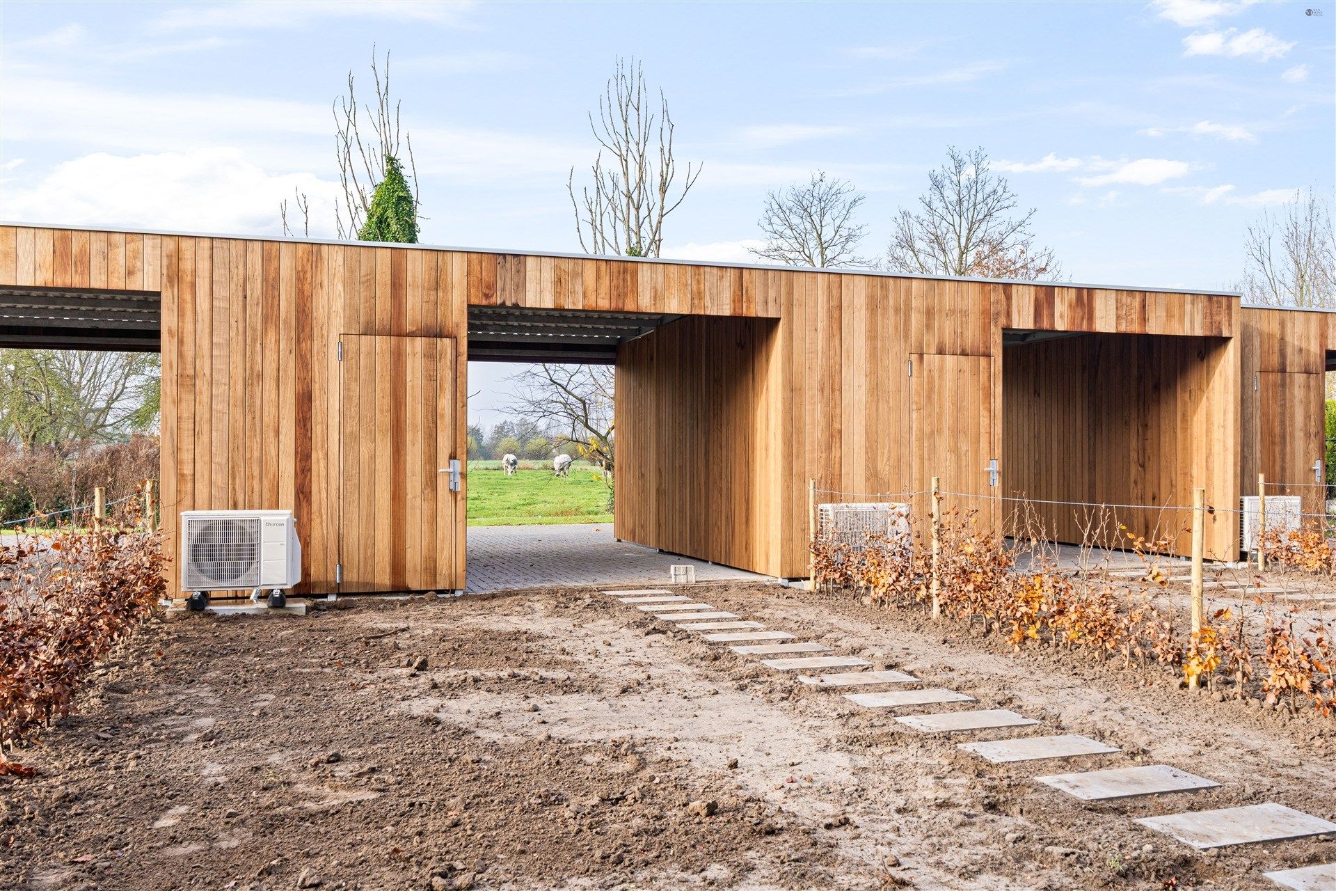 Zeer kwalitatieve woning met aanpalende carport foto 18
