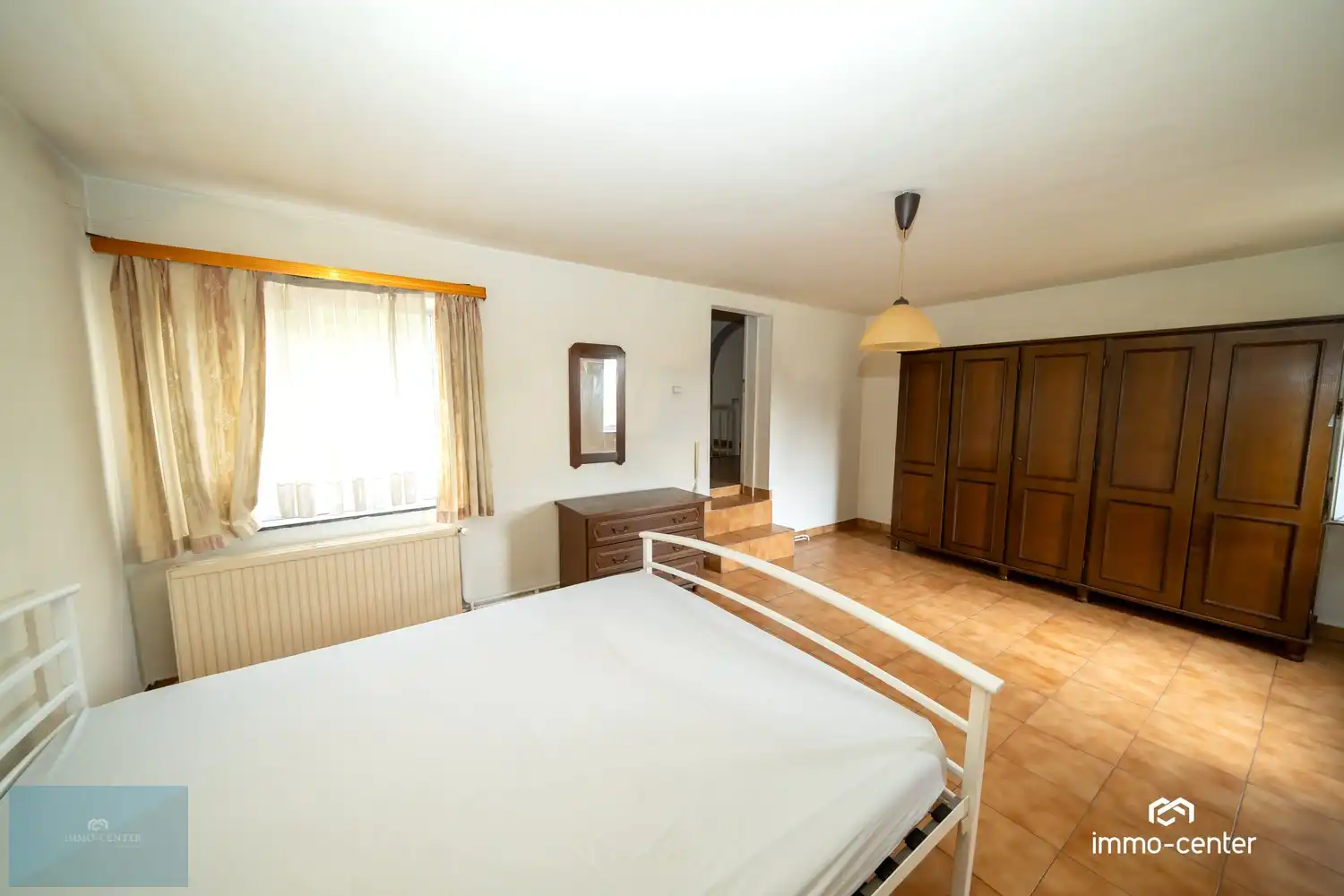 Ruime woning met 4 slaapkamers, tuin en garage – Genk (Winterslag) foto 17