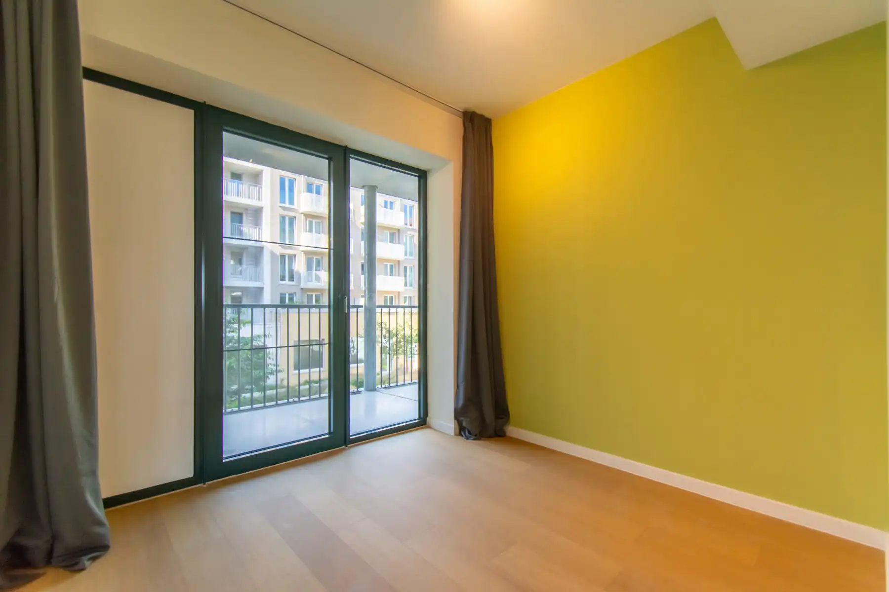 Prachtig Modern nieuwbouwappartement met 2slpk. en balcon foto 9