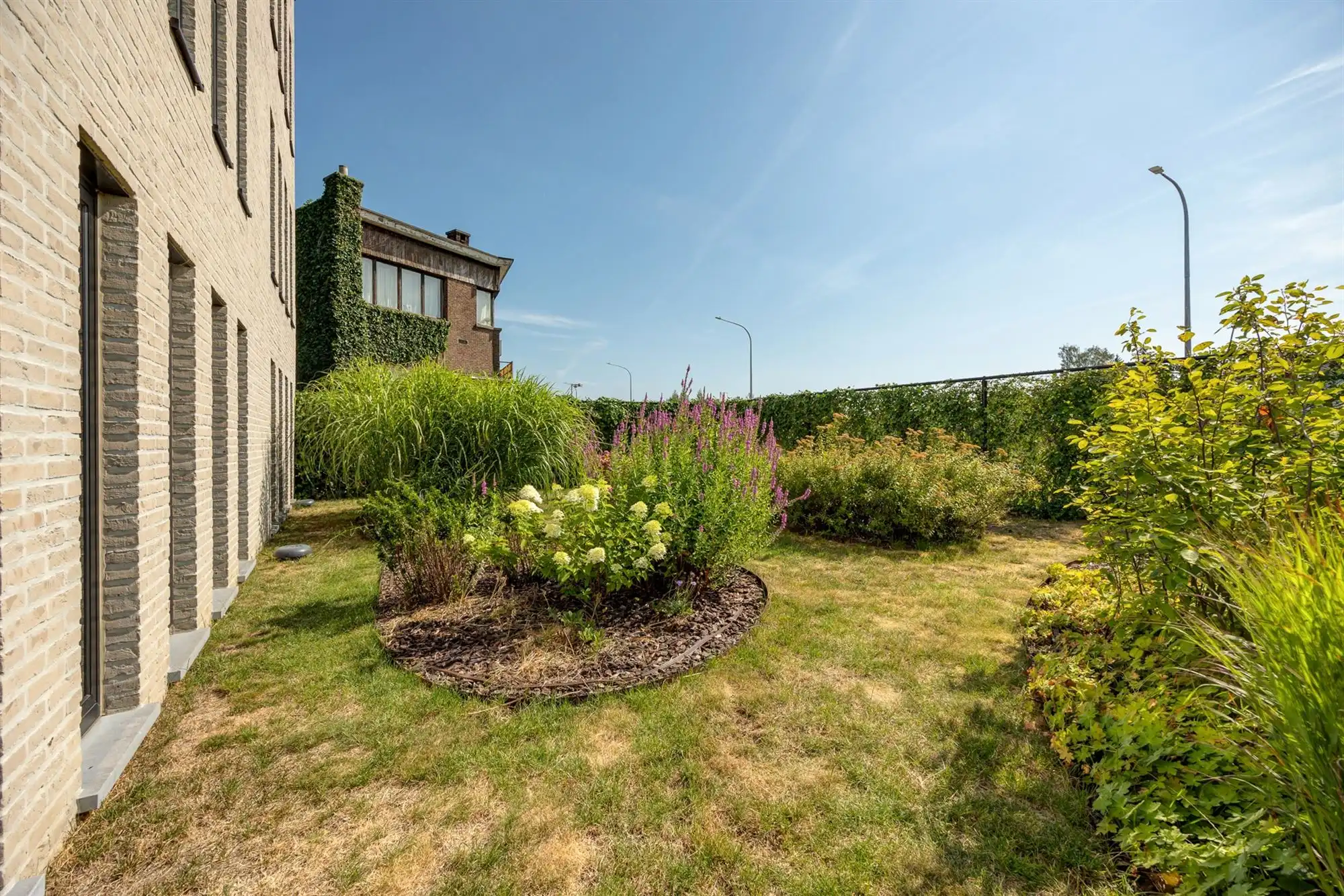 GLVapp. met 2 slaapkamers, tuin en staanplaats foto 6