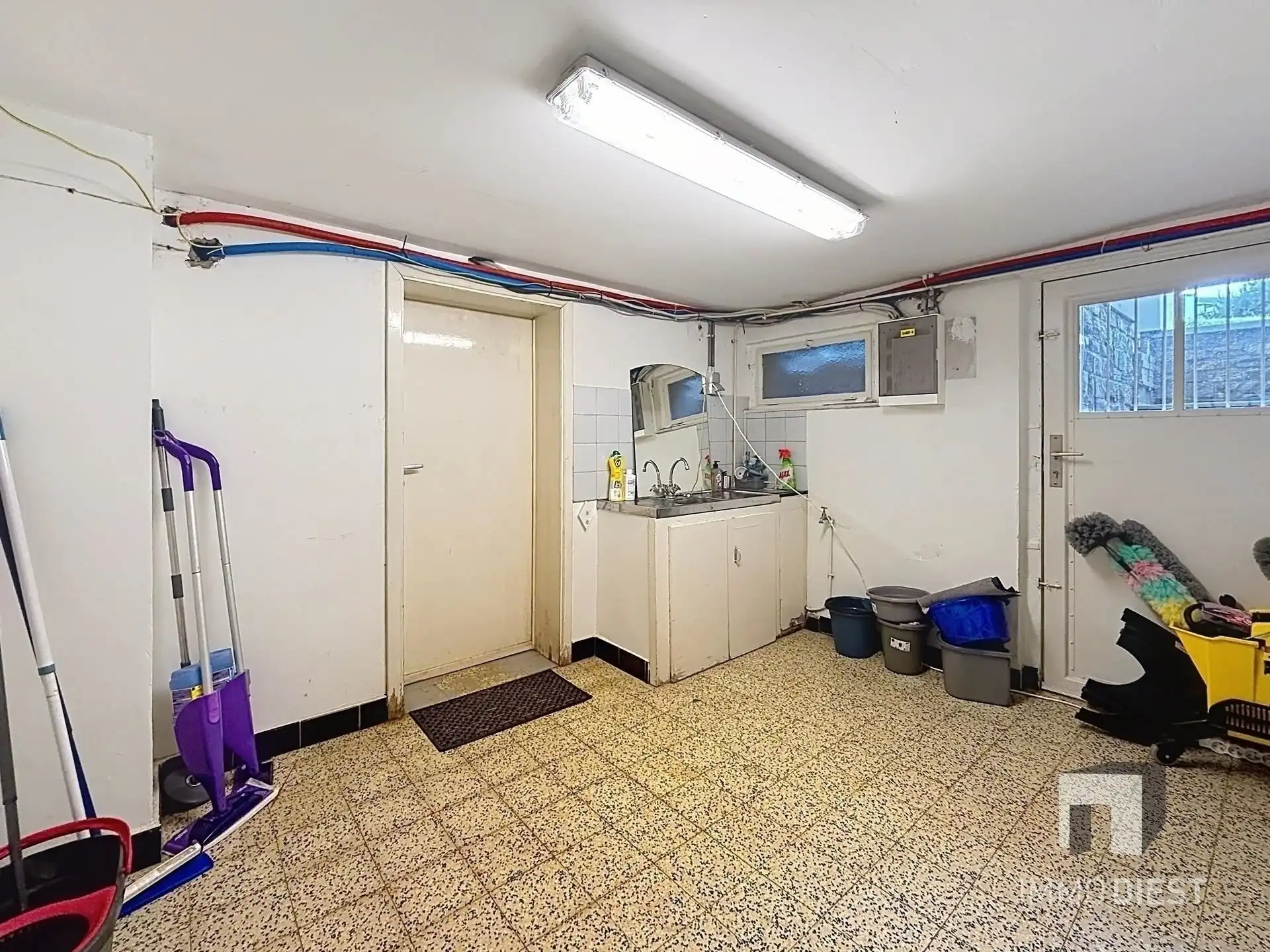 Gerenoveerde gelijkvloers woning centrum Tessenderlo foto 36