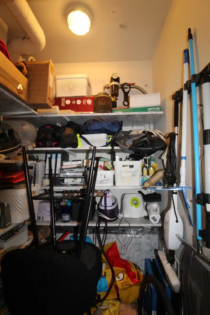 Recente halfopen woning in Heule foto 6