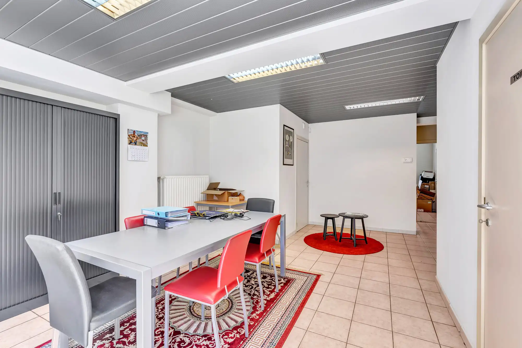 Commercieel gelijkvloers met ruim appartement foto 9