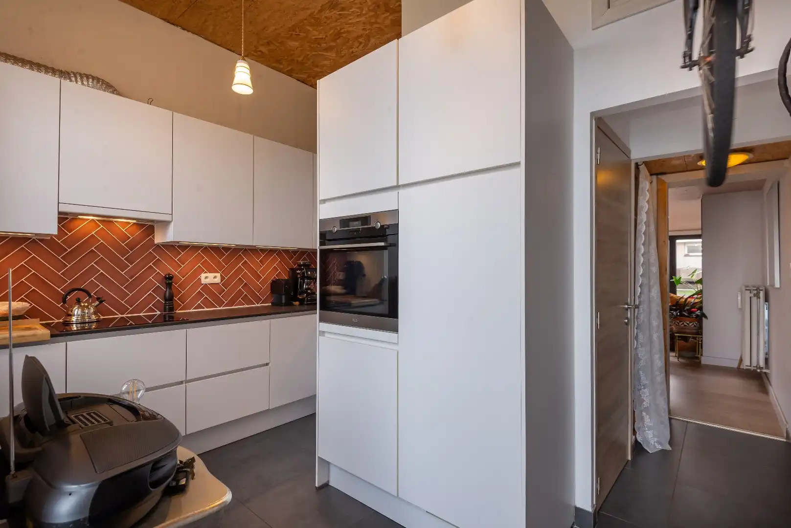 Gerenoveerde en energiezuinige starterswoning foto 4