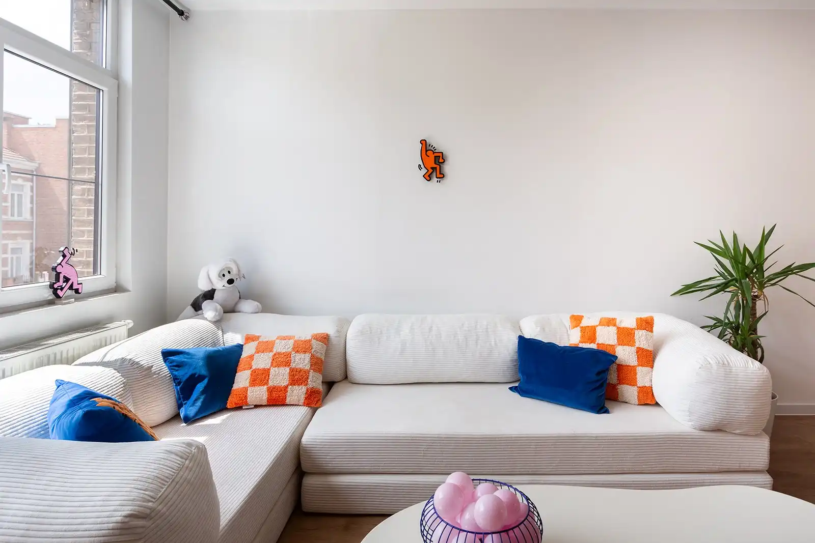 Instapklaar appartement met 2 ruime slaapkamers en terras foto 5