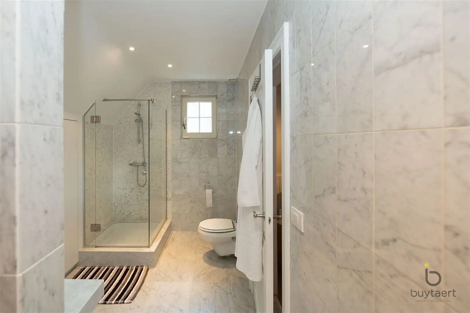 EXCLUSIEF: stijlvolle villa met een tijdloze inrichting op een toplocatie te Schilde! foto 60