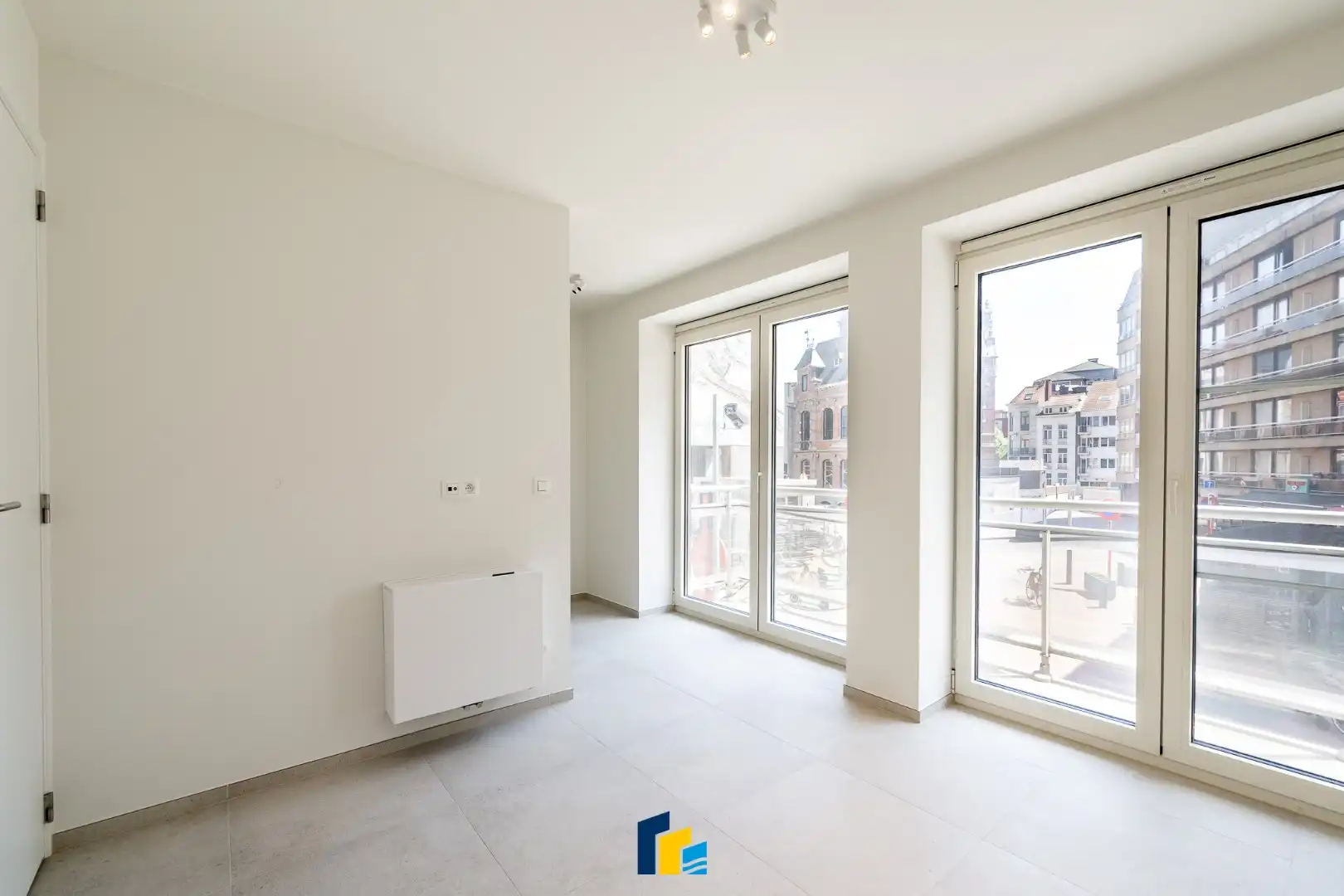 Volledig gerenoveerde duplex met 2 terrassen  foto 9