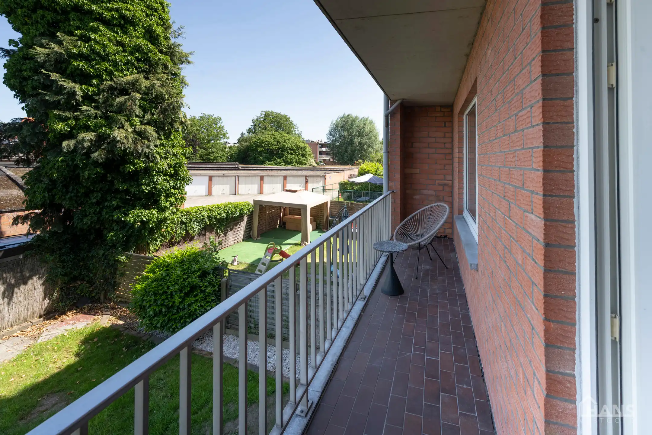 Gerenoveerd appartement foto 16