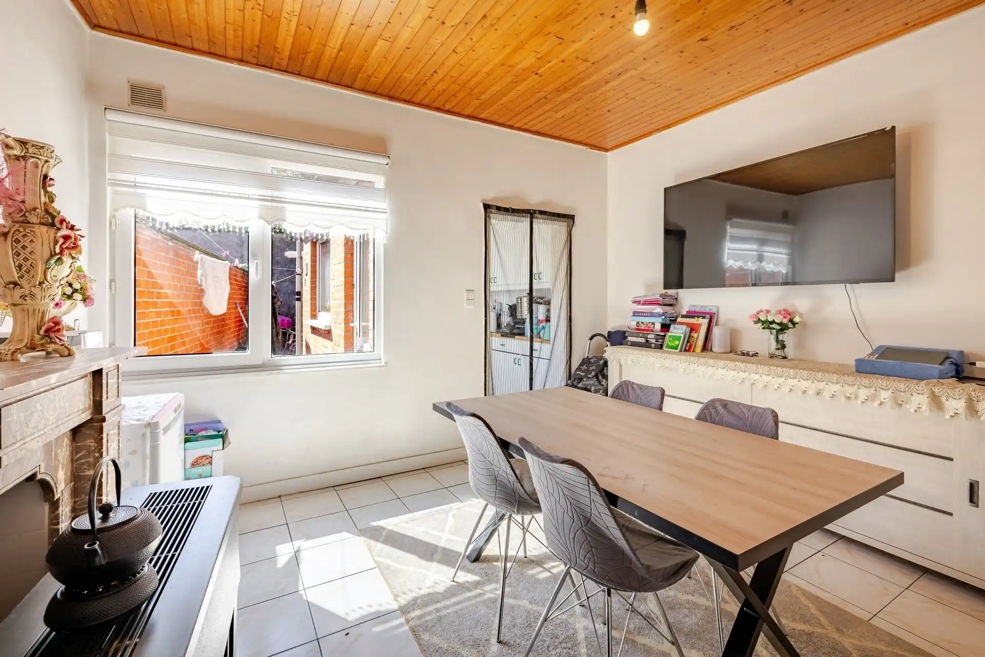 Interessante rijwoning met 2 slaapkamers in centrum Wetteren foto 12