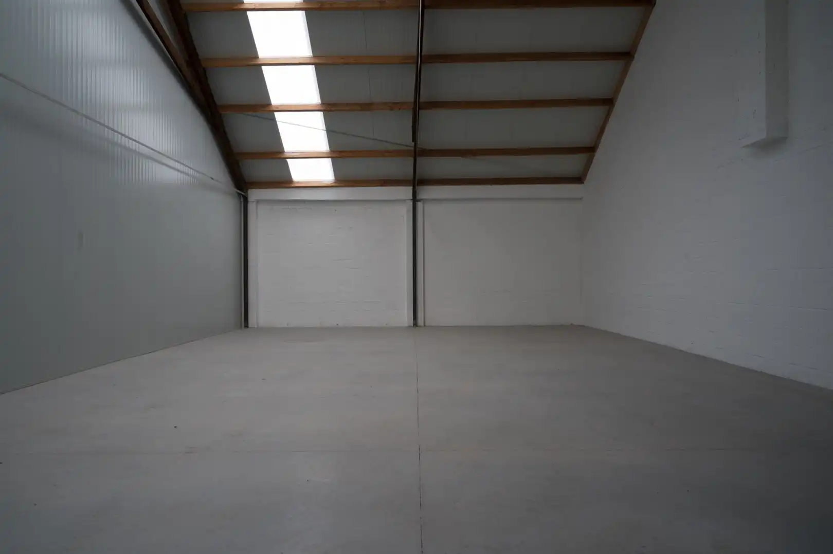 Loods voor opslag foto 8