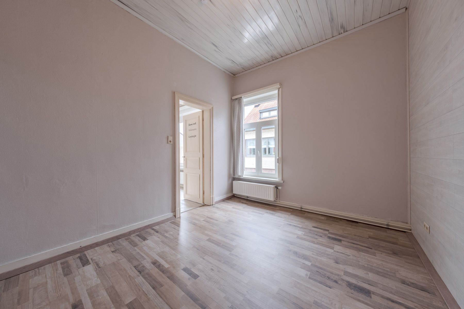 Instapklare woning met aangename tuin foto 7