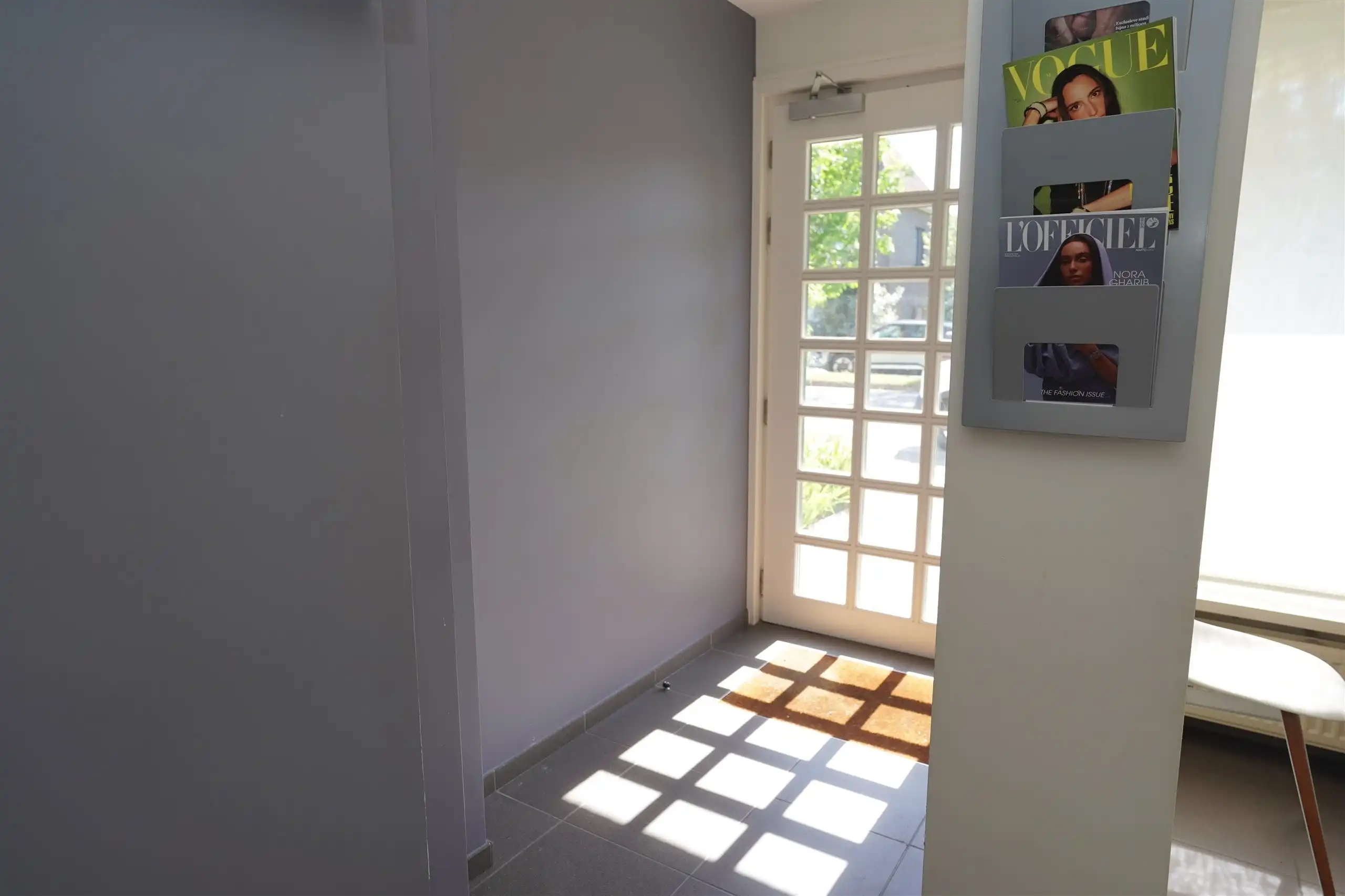 Commerciële toplocatie: voormalige dokterspraktijk van 55 m² foto 3