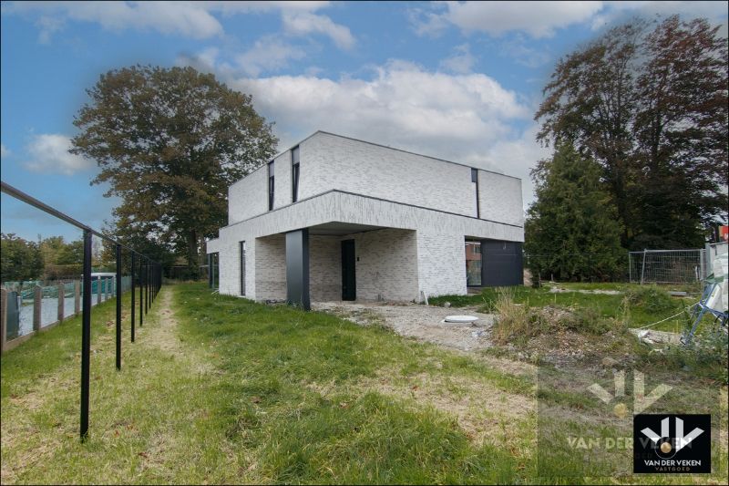 BIJNA ENERGIENEUTRALE NIEUWBOUW HOB MET 3 SLPK EN CARPORT OP 6a 56ca foto 33