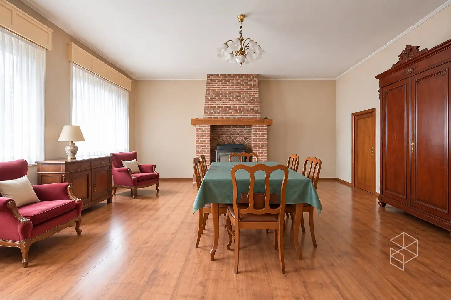 Uniek renovatieproject in Middelburg, gelegen op een groot perceel van 1.664 m² foto 5