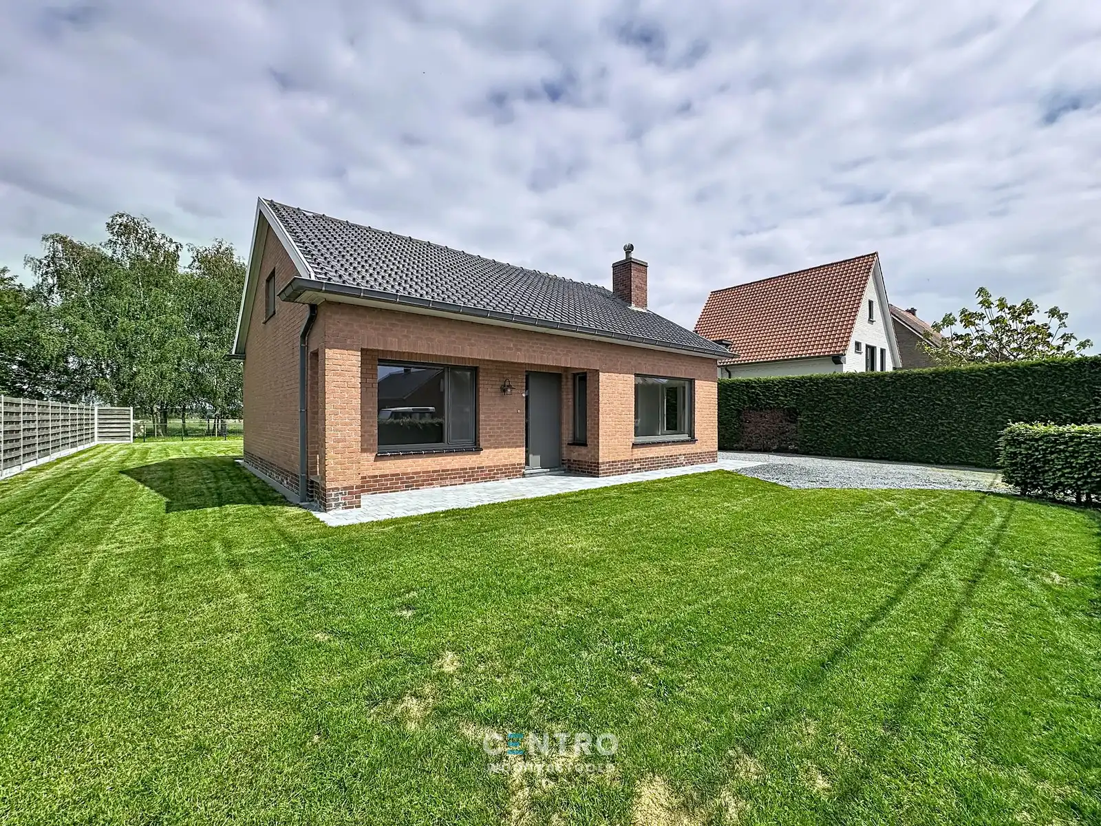 Instapklare woning met alle COMFORT te Maldegem! foto 16