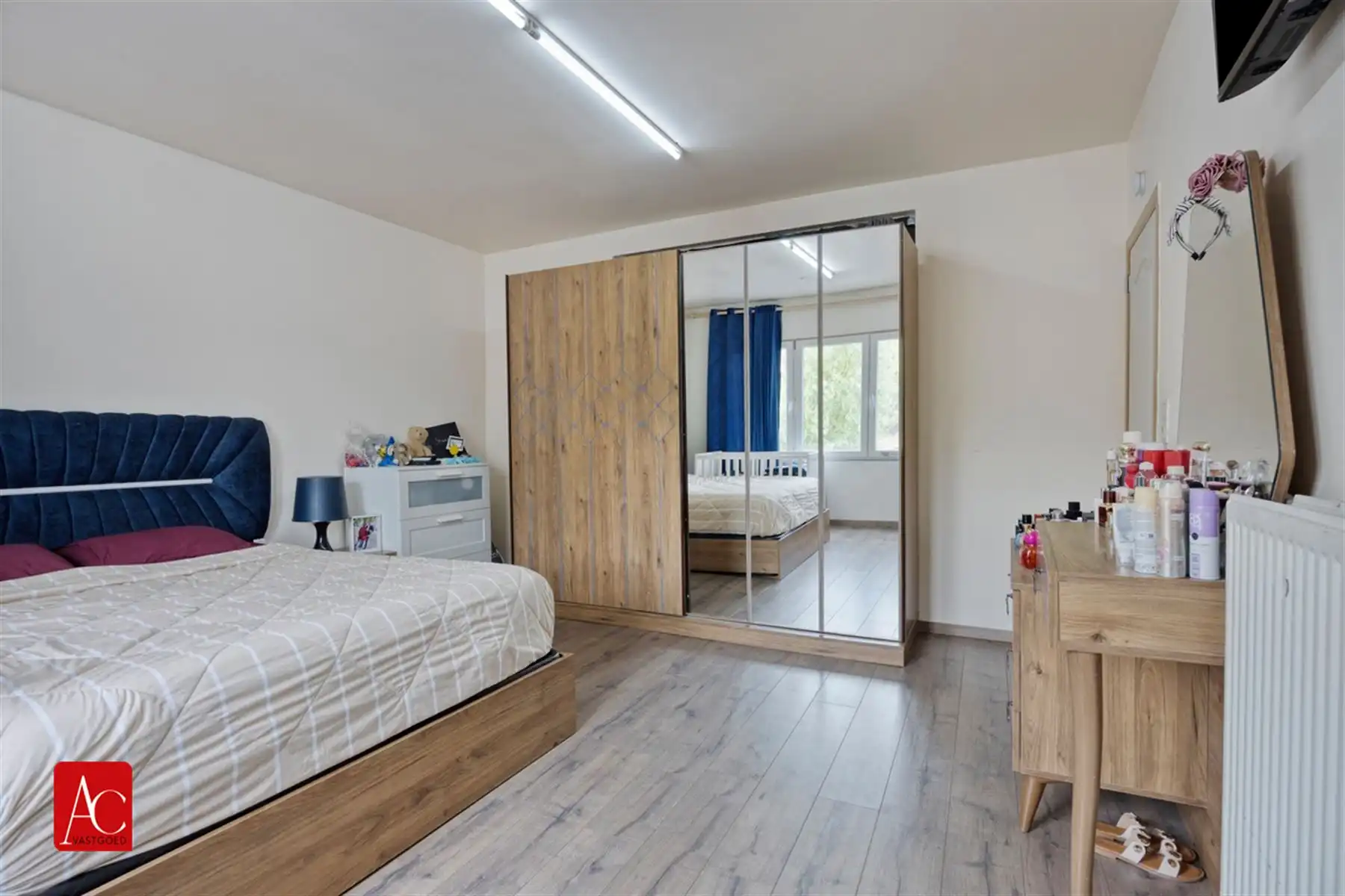 Instapklare gezinswoning met 3 slaapkamers en garage foto 11