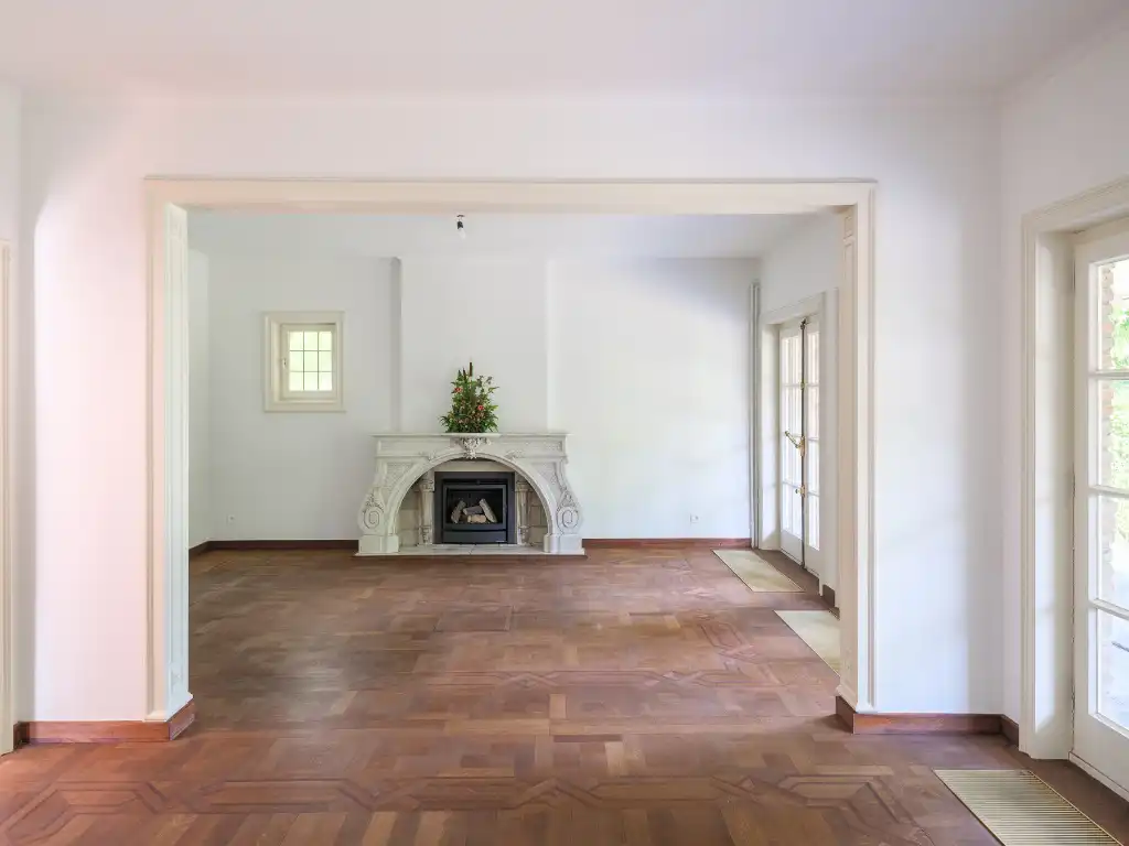 Karaktervolle villa op gegeerde ligging te Sint-denijs westrem foto 3