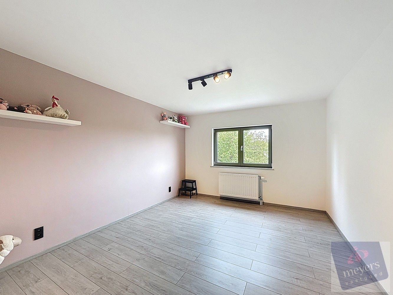 Stijlvolle open bebouwing met landelijke charme in Sint-Truiden foto 15