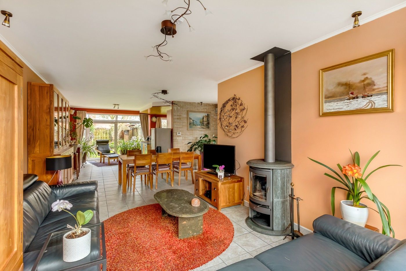 Instapklare HOB met 4 slpk., garage en toffe tuin foto 7