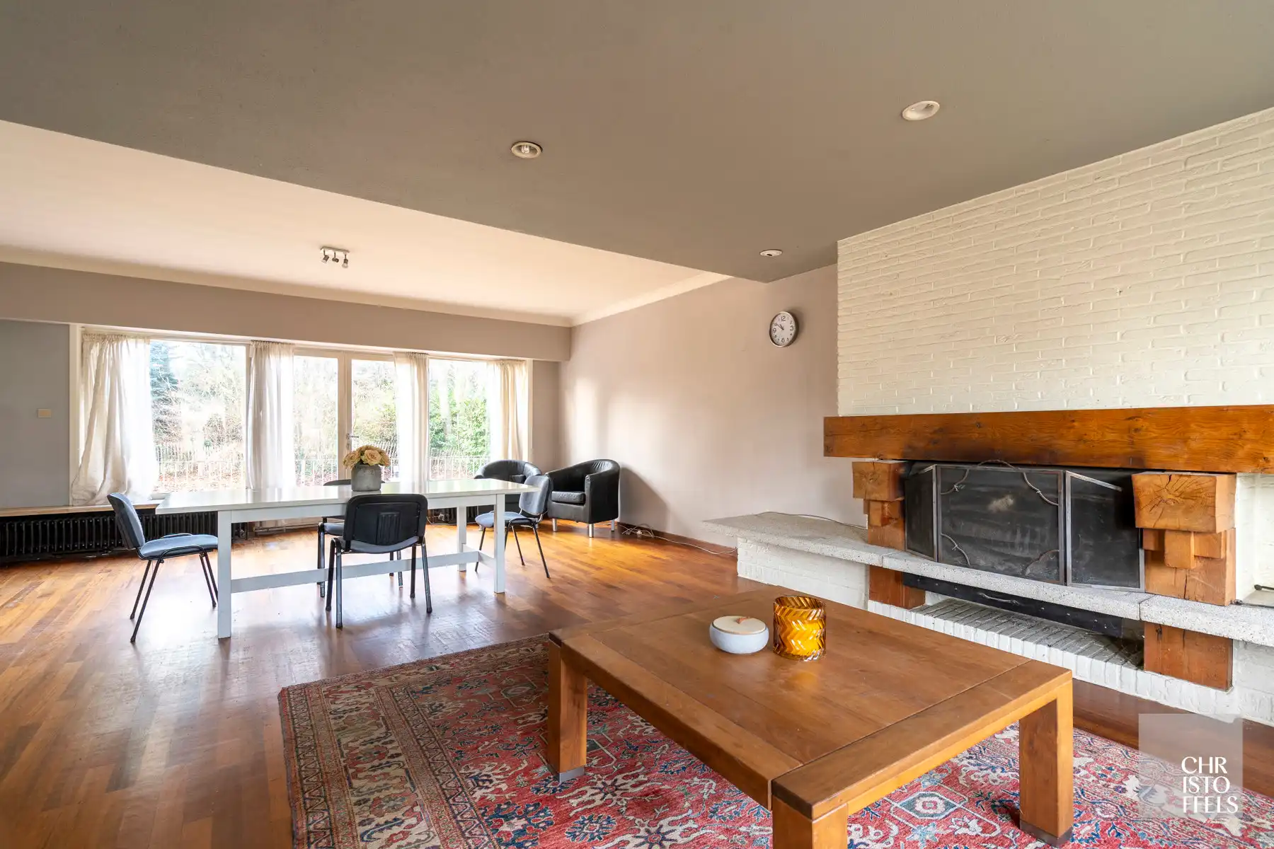 Ruime opbrengsteigendom (384m²) op een perceel van 2.681m² in hartje Zutendaal foto 15