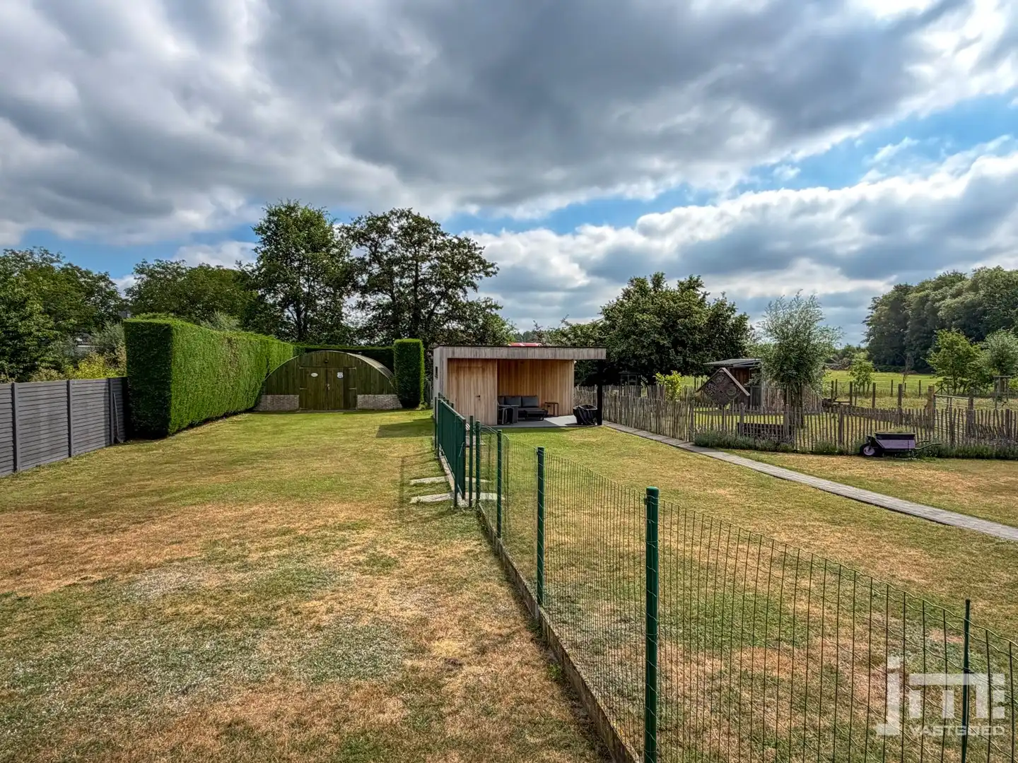 Energiezuinige woning op een ruim perceel foto 22
