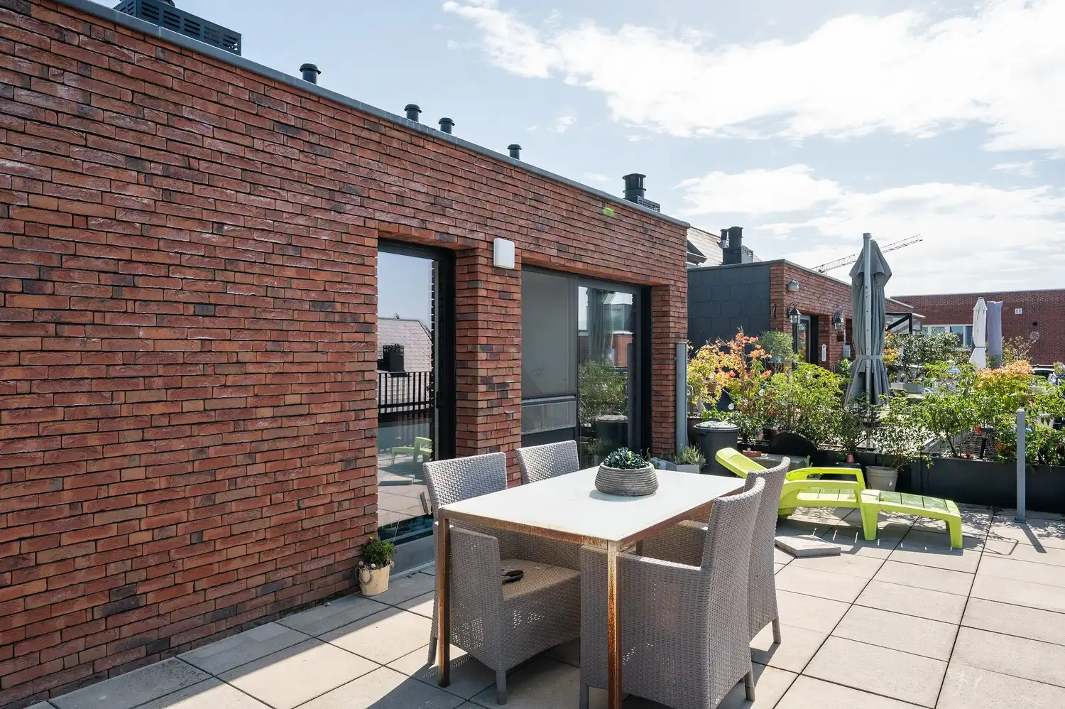 INSTAPKLAAR APP MET RUIM TERRAS 20m2 TE CENTRUM BERLAAR foto 16