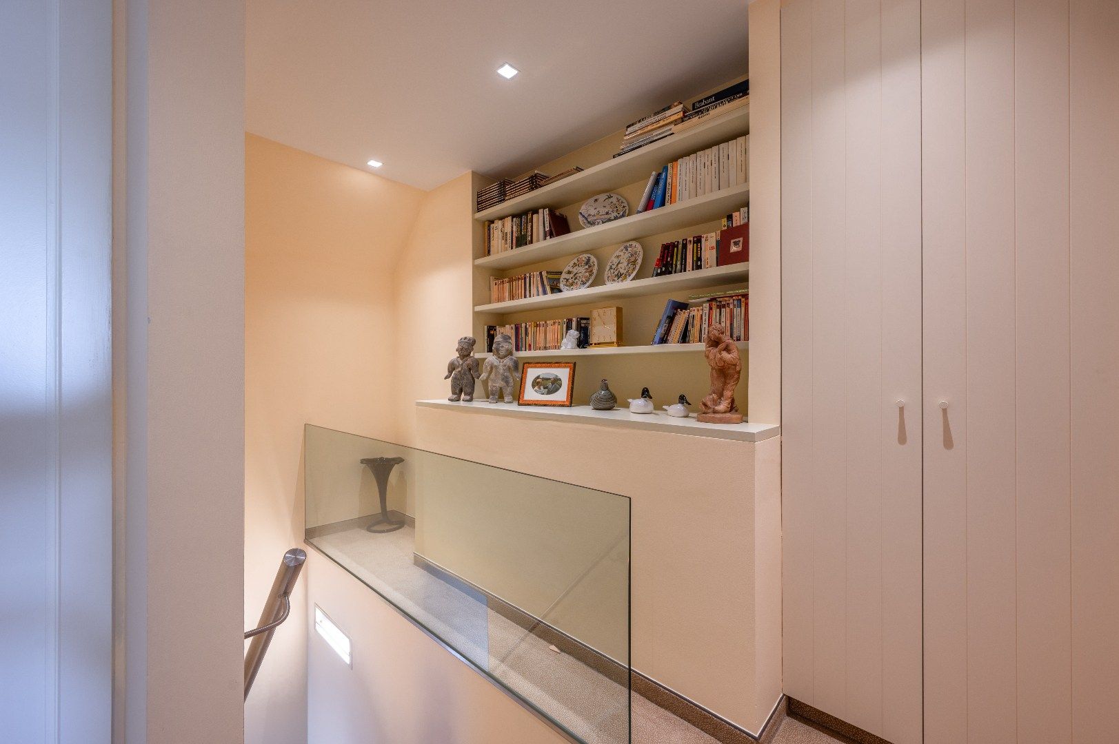 Lichtrijk duplex met zonnig terras en prachtig open uitzicht foto 17