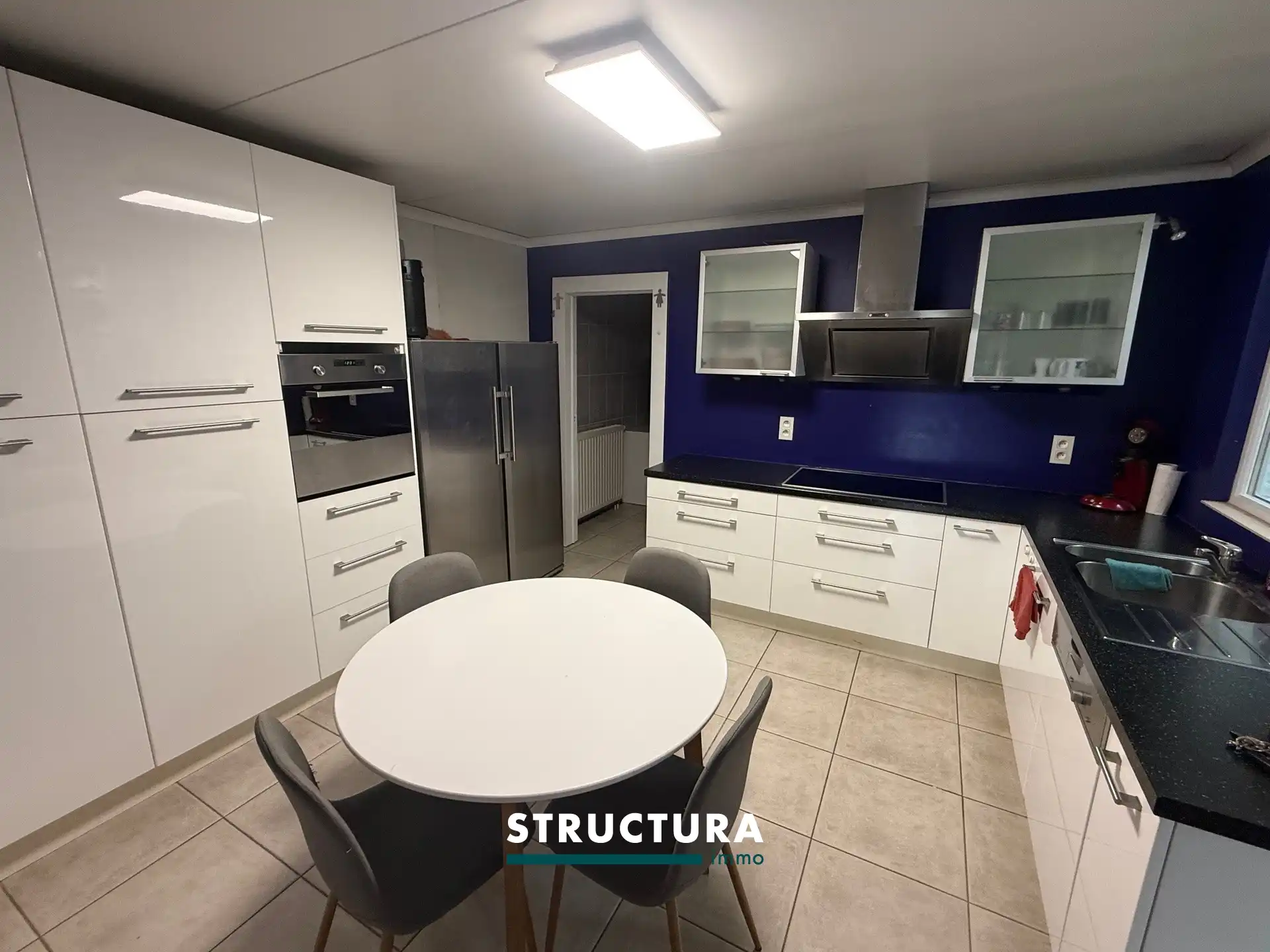 Ruim appartement met 2 slpk's en met terras foto 5