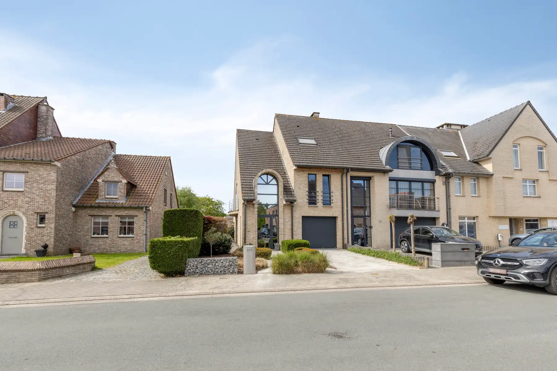 HOB met 3 slaapkamers, tuin en garage! foto 2