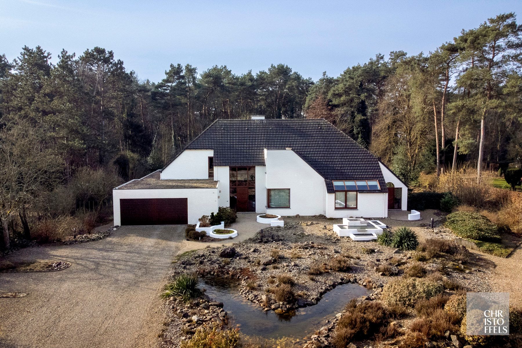 Villa van 496 m² met kantoren op een uniek perceel van 2.400 m²! foto 23