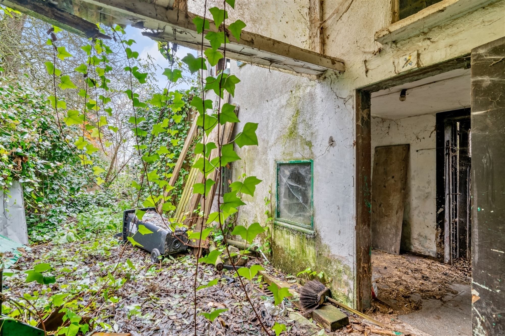 Volledig te renoveren woning op 2a 31ca te Heldergem foto 7