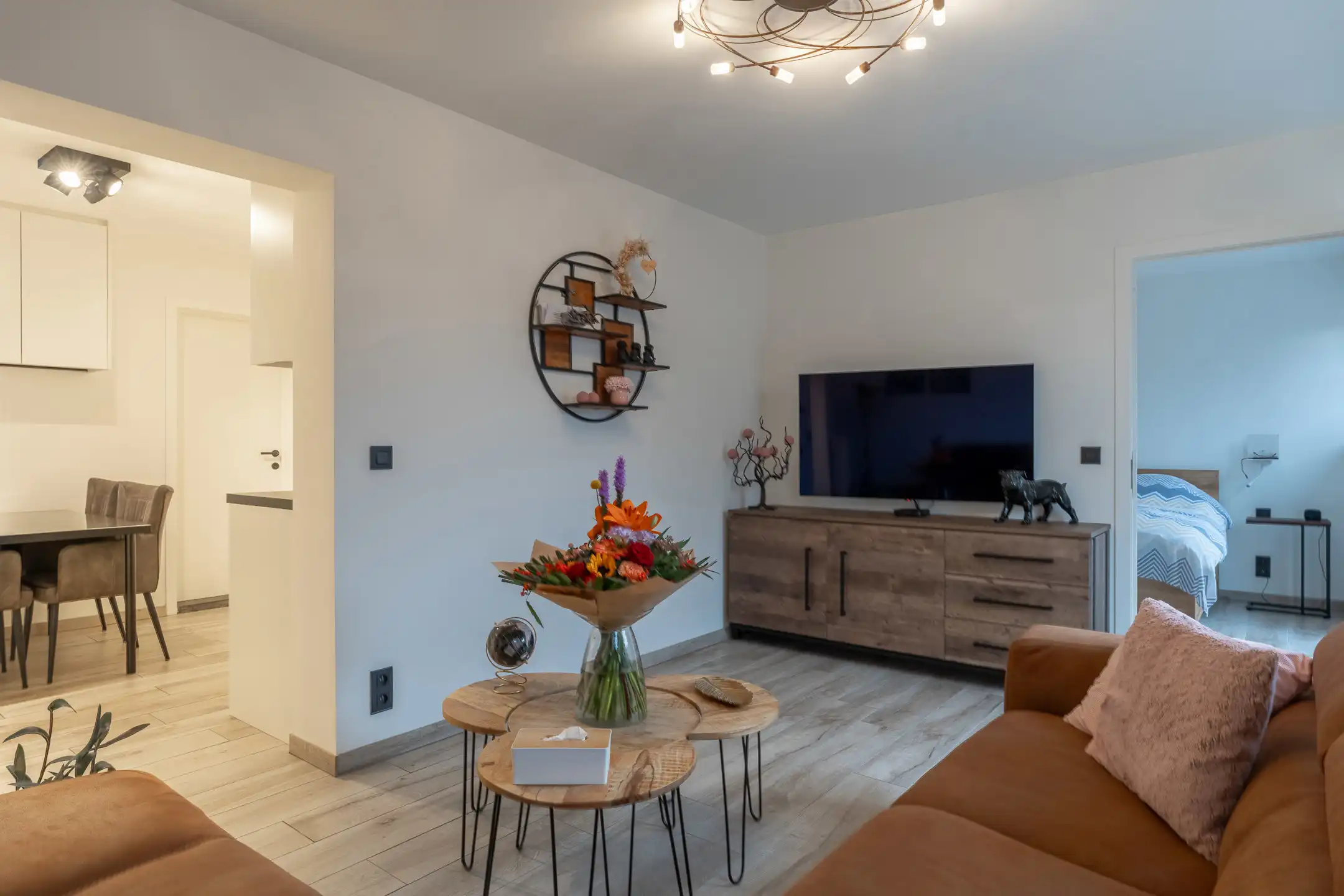 Instapklare gezinswoning met 5 slpks en 2 bdks te Vosselaar. foto 21