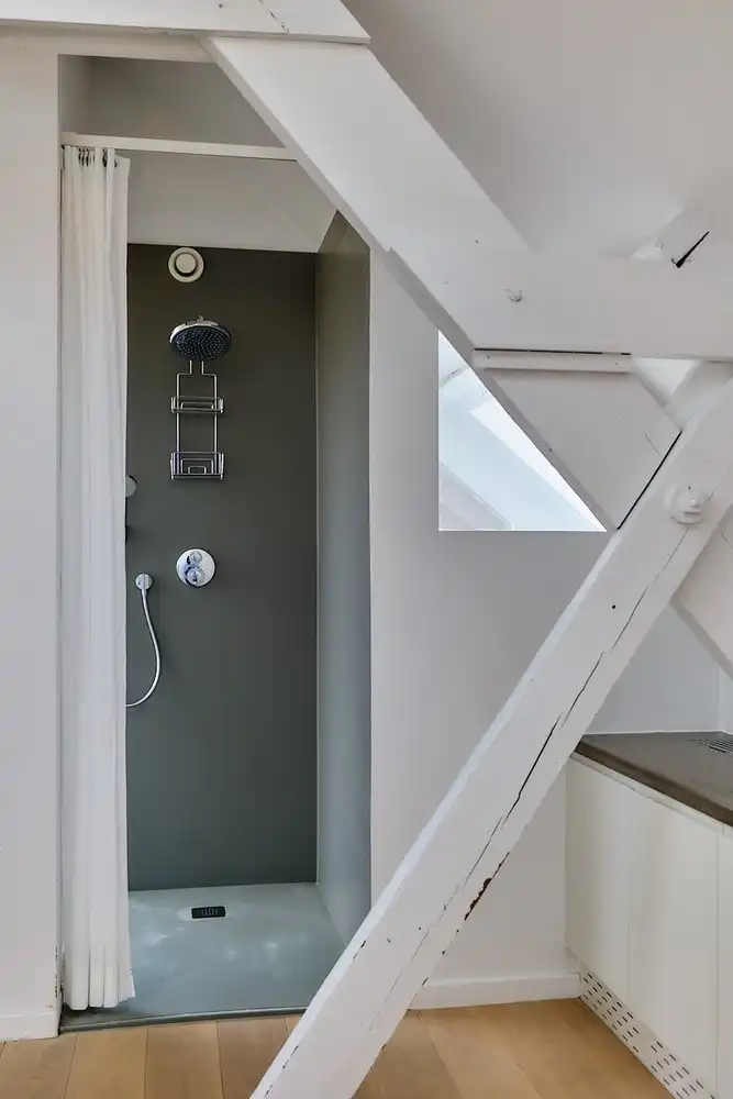 Exceptioneel en luxueus gerenoveerd 19e eeuws duplex dakappartement midden in de binnenstad. foto 10