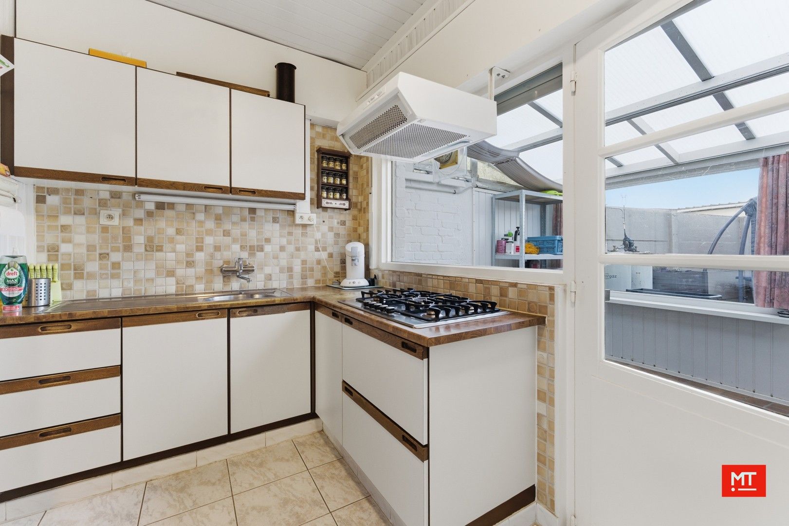 Woning met 3 slaapkamers en dubbele garage te koop in De Marul foto 8