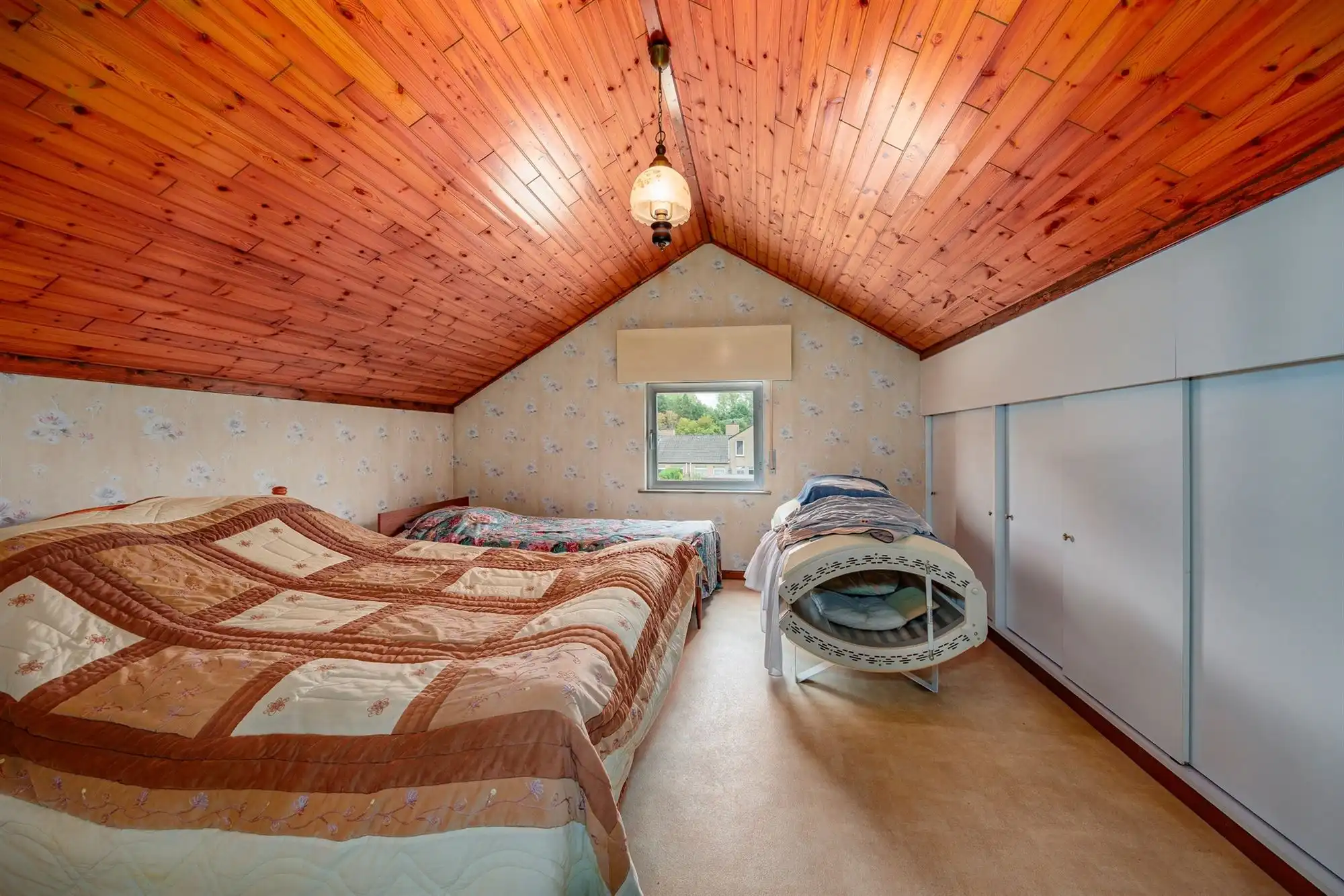 Ruime open bebouwing met 3 slaapkamers en veel potentieel foto 21