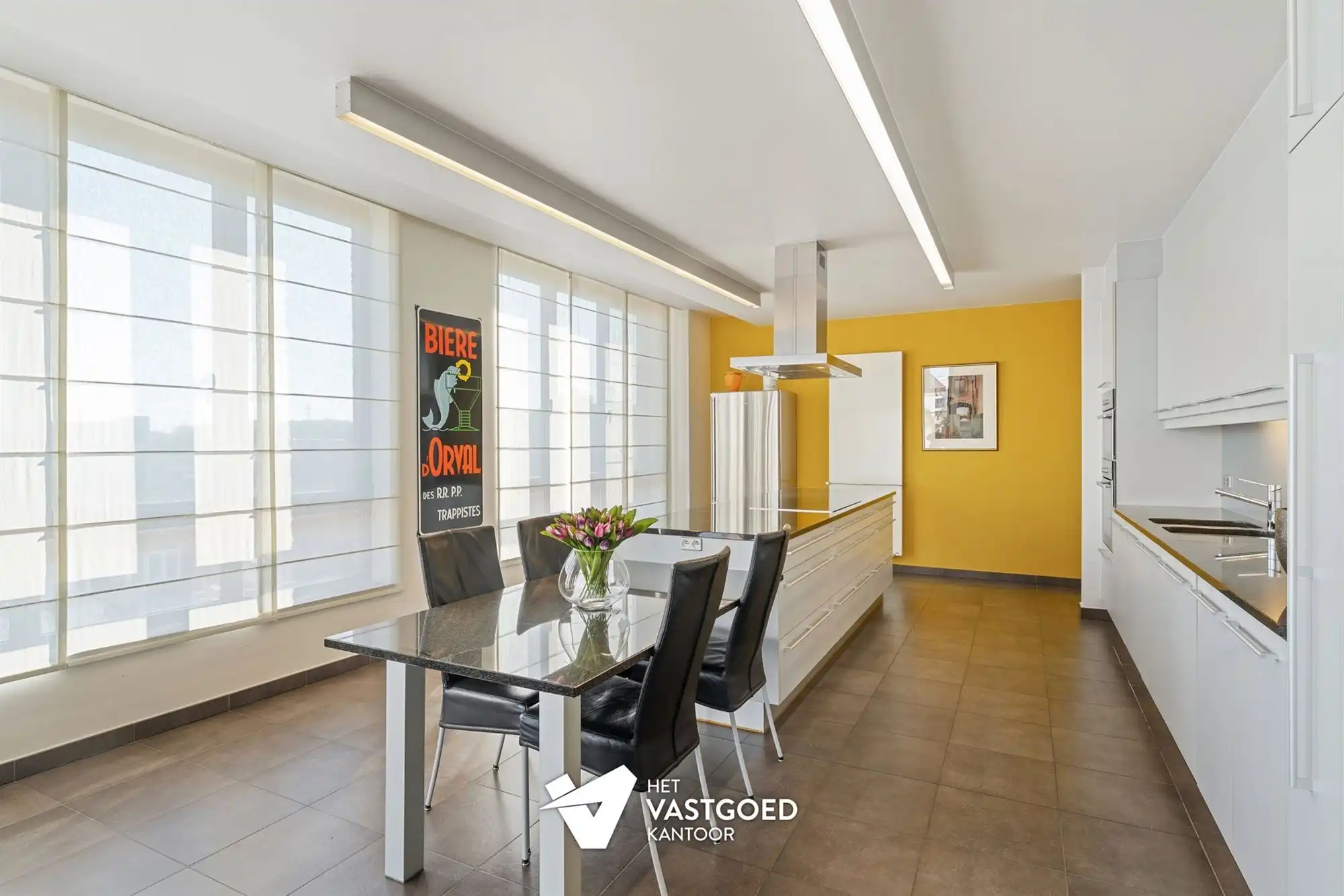 ZEER RUIME PENTHOUSE (340M²) IN UITSTEKENDE STAAT MET 3 TERRASSEN TE TESSENDERLO CENTRUM foto 15