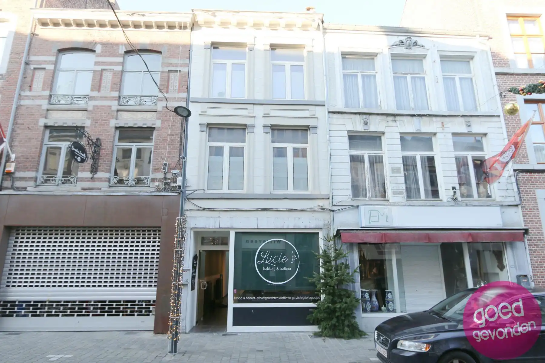 Handelspand - hoofdwinkelstraat - 130 m² - instapklaar foto {{pictureIndex}}